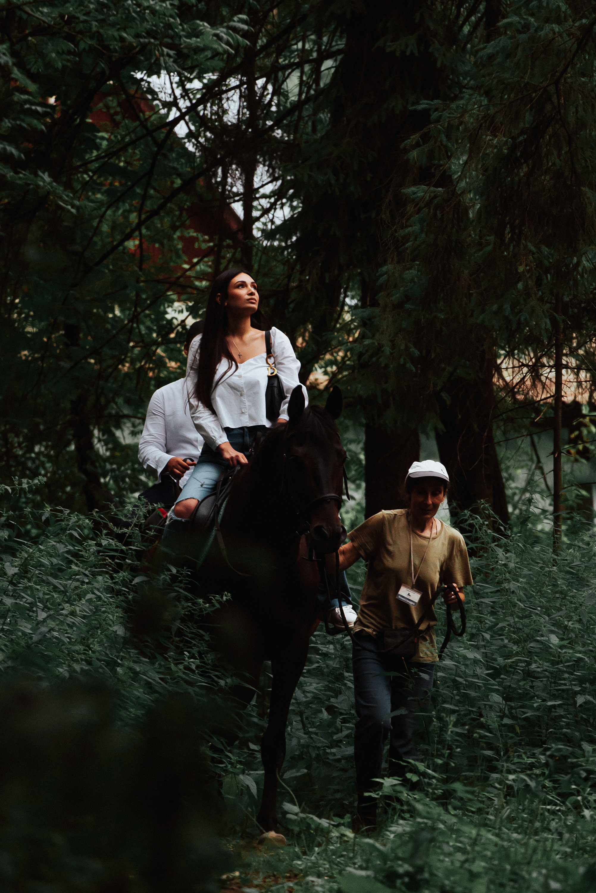 Романтическая фотосессия с лошадьми | Необычные фотосессии. Артём Савиных — профессиональный фотограф в Москве | Репортажи, свадьбы, портреты