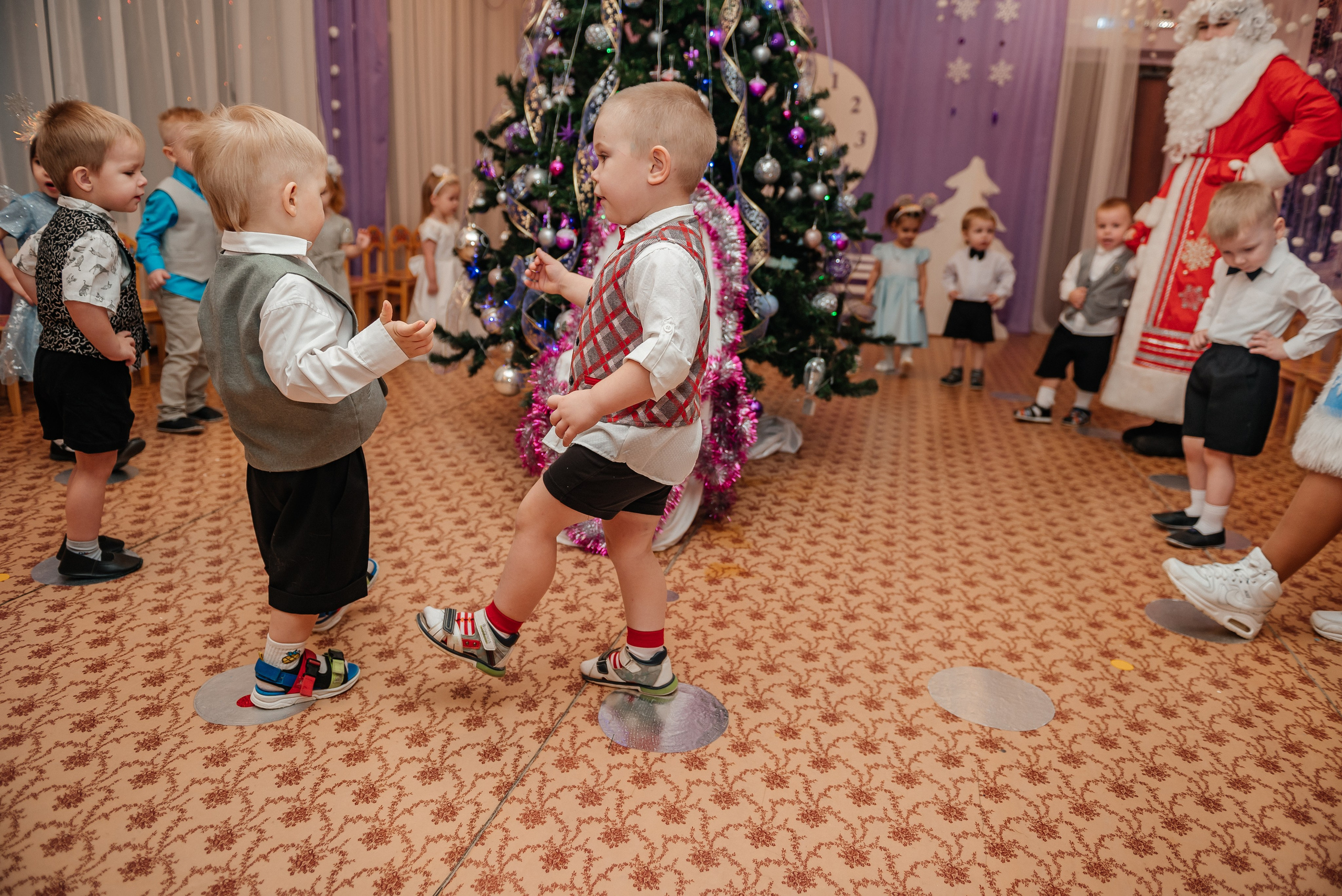 Новогодний утренник ДС № 99. Свадебный и семейный фотограф в Дзержинске Екатерина Шулакова