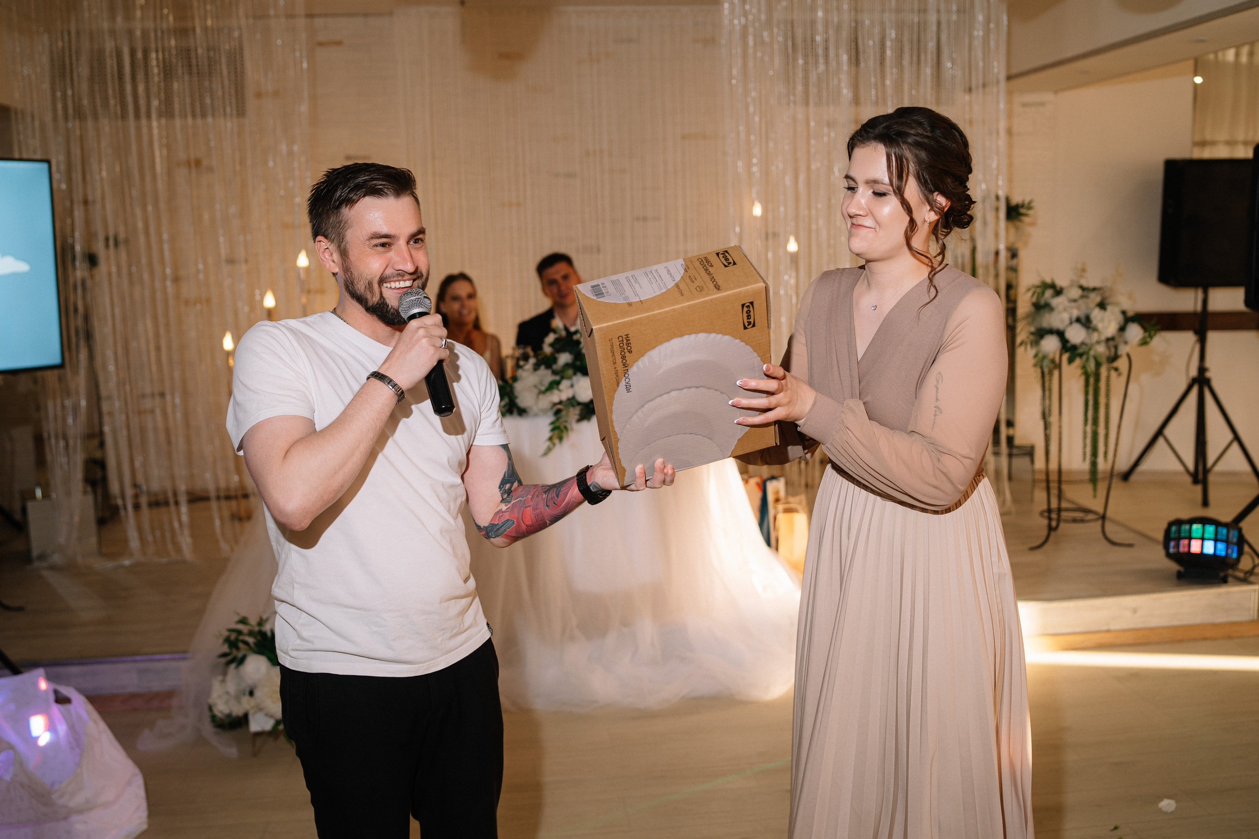 Анастасия и Роман — банкет Времена года. Репортажный (Event) фотограф в Барнауле | Даниил Маркин | Качество и вайб