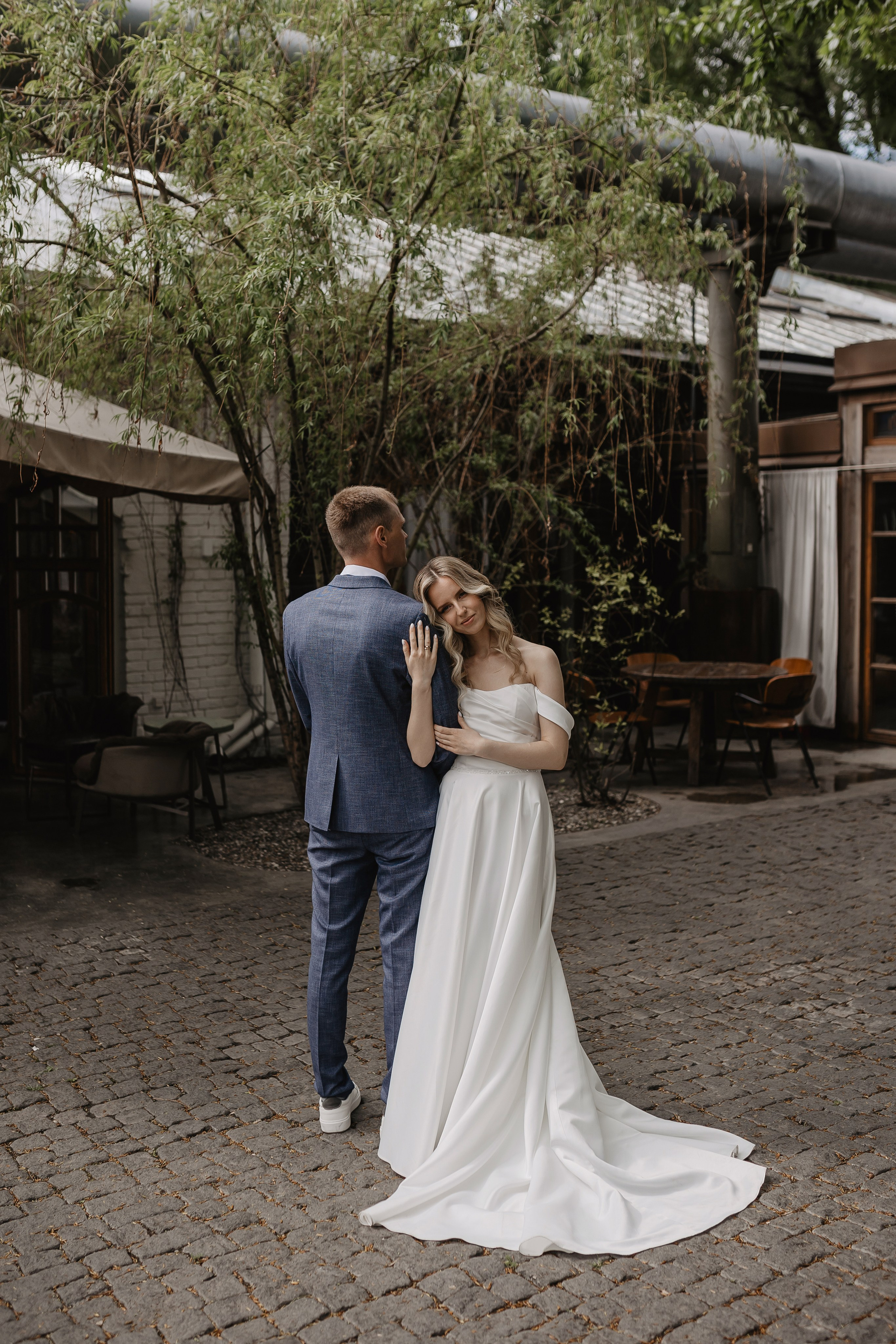 Свадебная фотосессия в пространстве Яуза