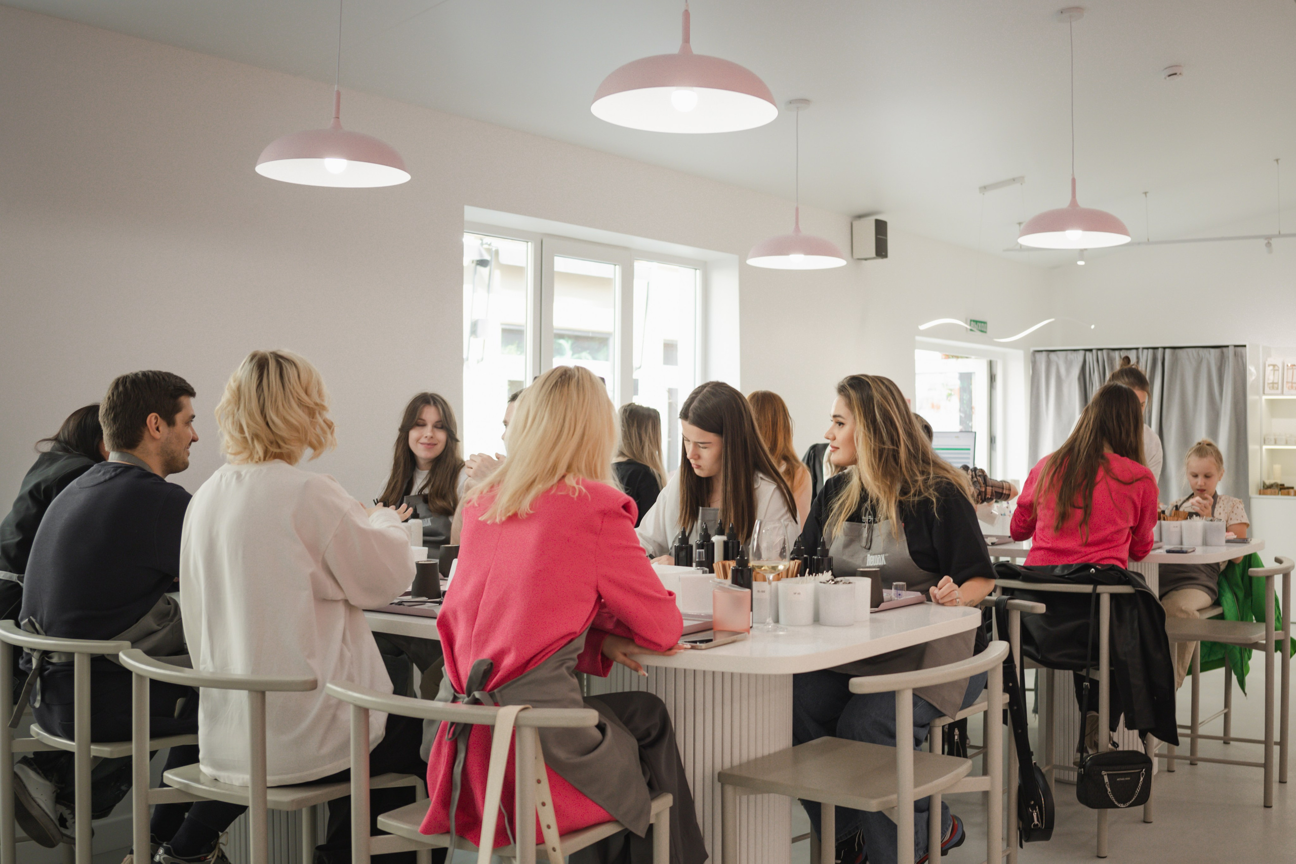 Rewax открытие Кирочная. Репортажный и портретный фотограф в Санктпетербурге. Видиосъемка мероприятий в Санкт-Петербурге