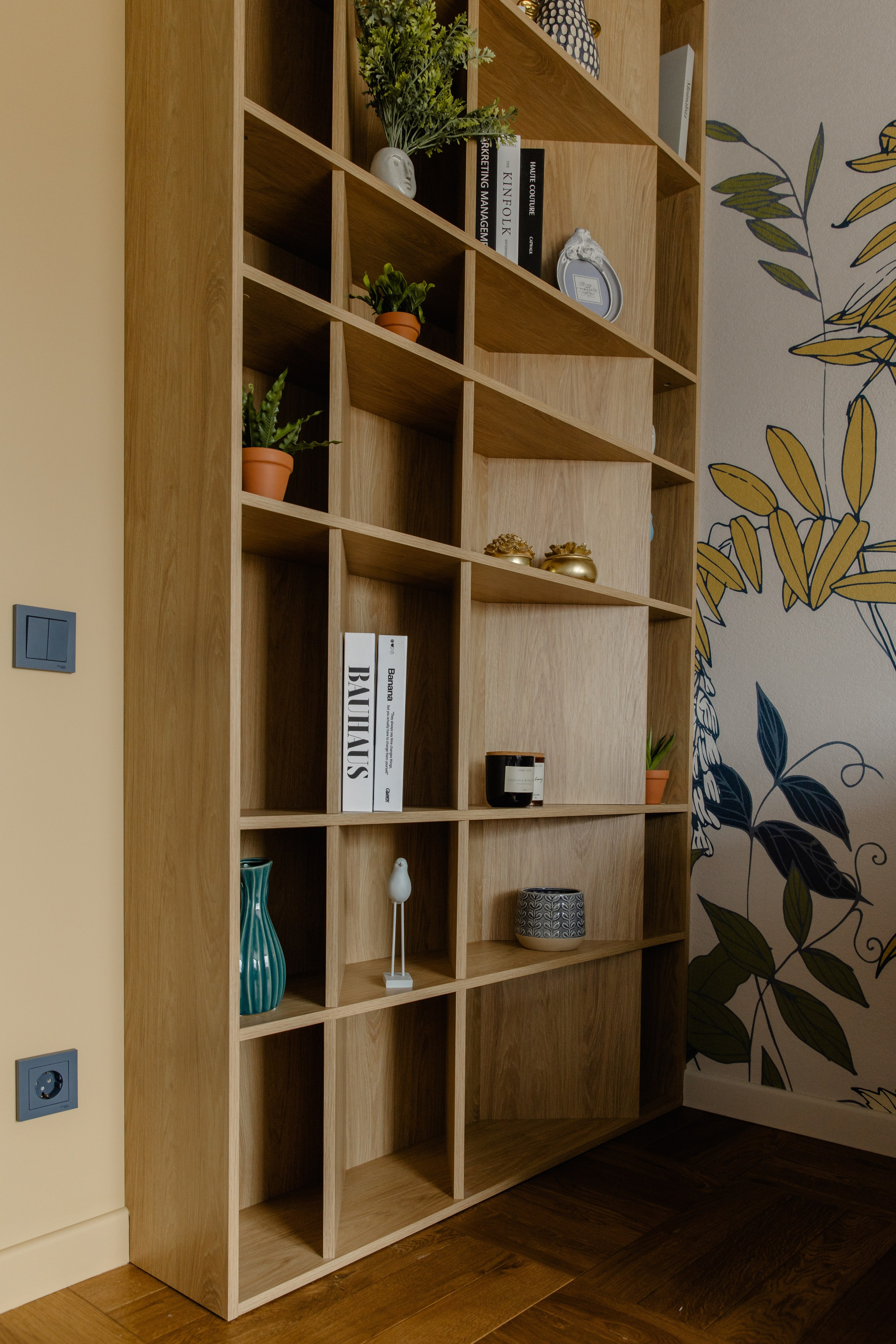 Михайловский Парк. ГУДРУМ — Мебель на заказ в Томске | Кухни | Шкафы | Стулья и Столы