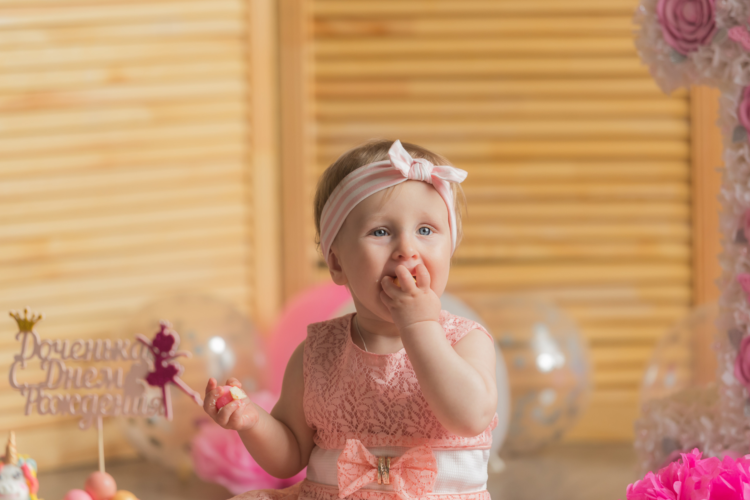 Фотосессии на годик. Семейный фотограф Зыкова Анастасия, работаю в Москве и области