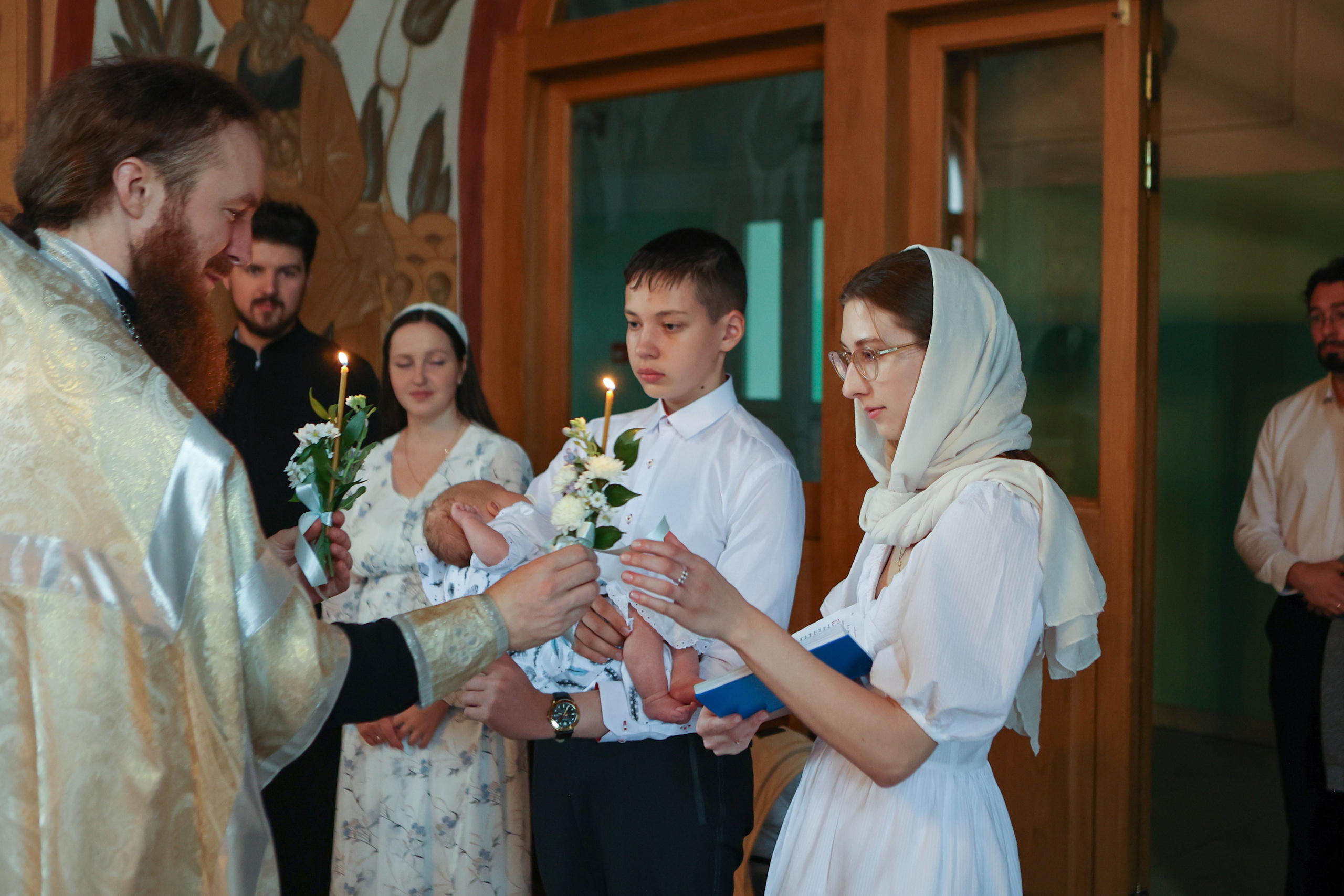 Крещение, Свято-Троицкая Сергиева Лавра. Фотограф новорожденных. Детский и семейный фотограф Марьяна Юдина
