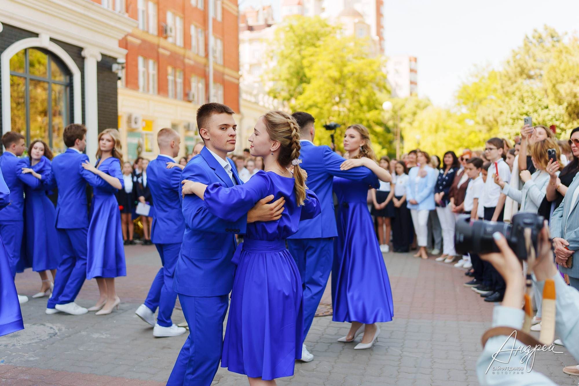 Последний звонок КЭО. Свадебный и семейный фотограф в Ростове-на-Дону. Андрей Сайфутдинов