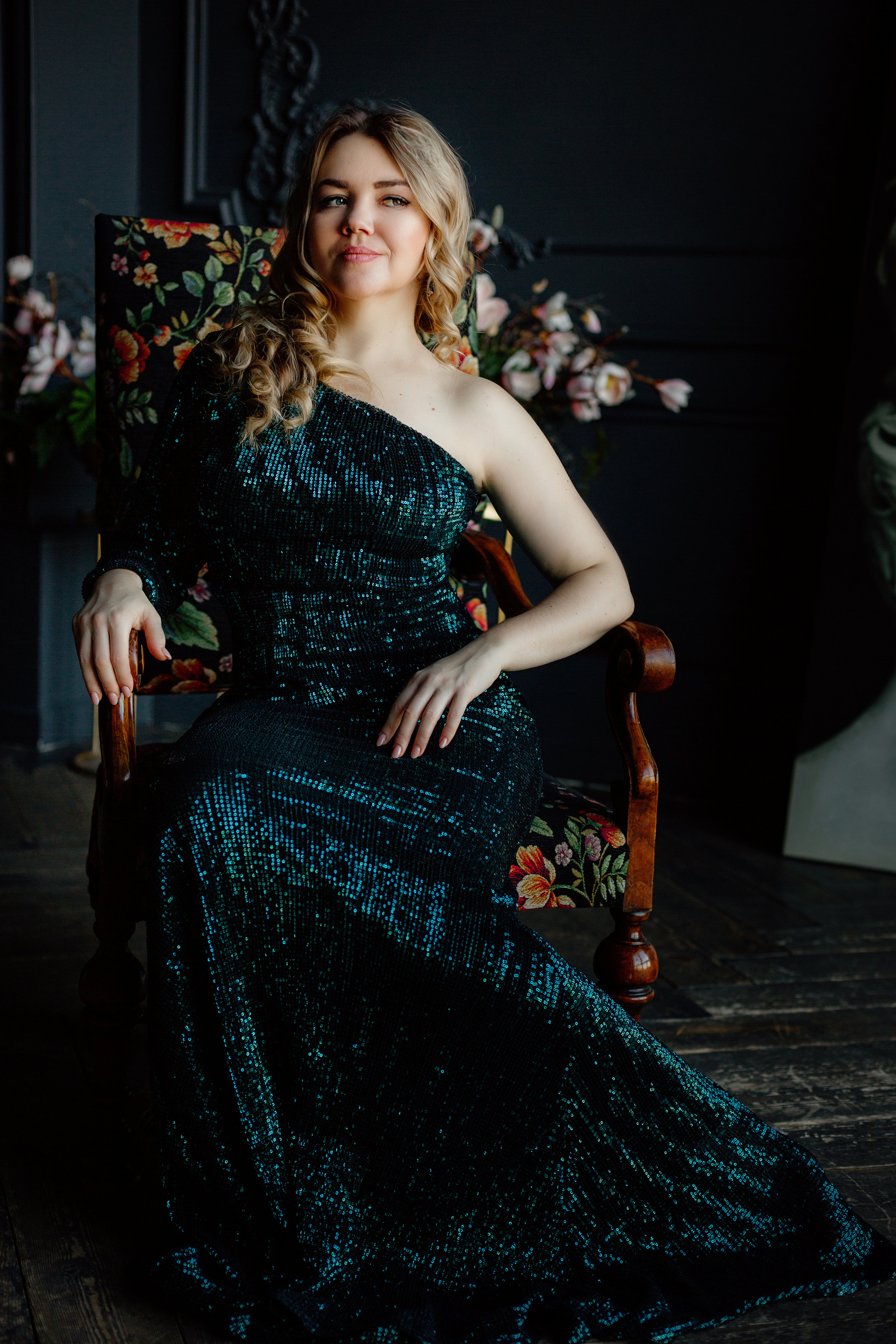 Виктория фотосессия в фотостудии. Деловая и Бизнес съемка в  Москве Инесса Грушко