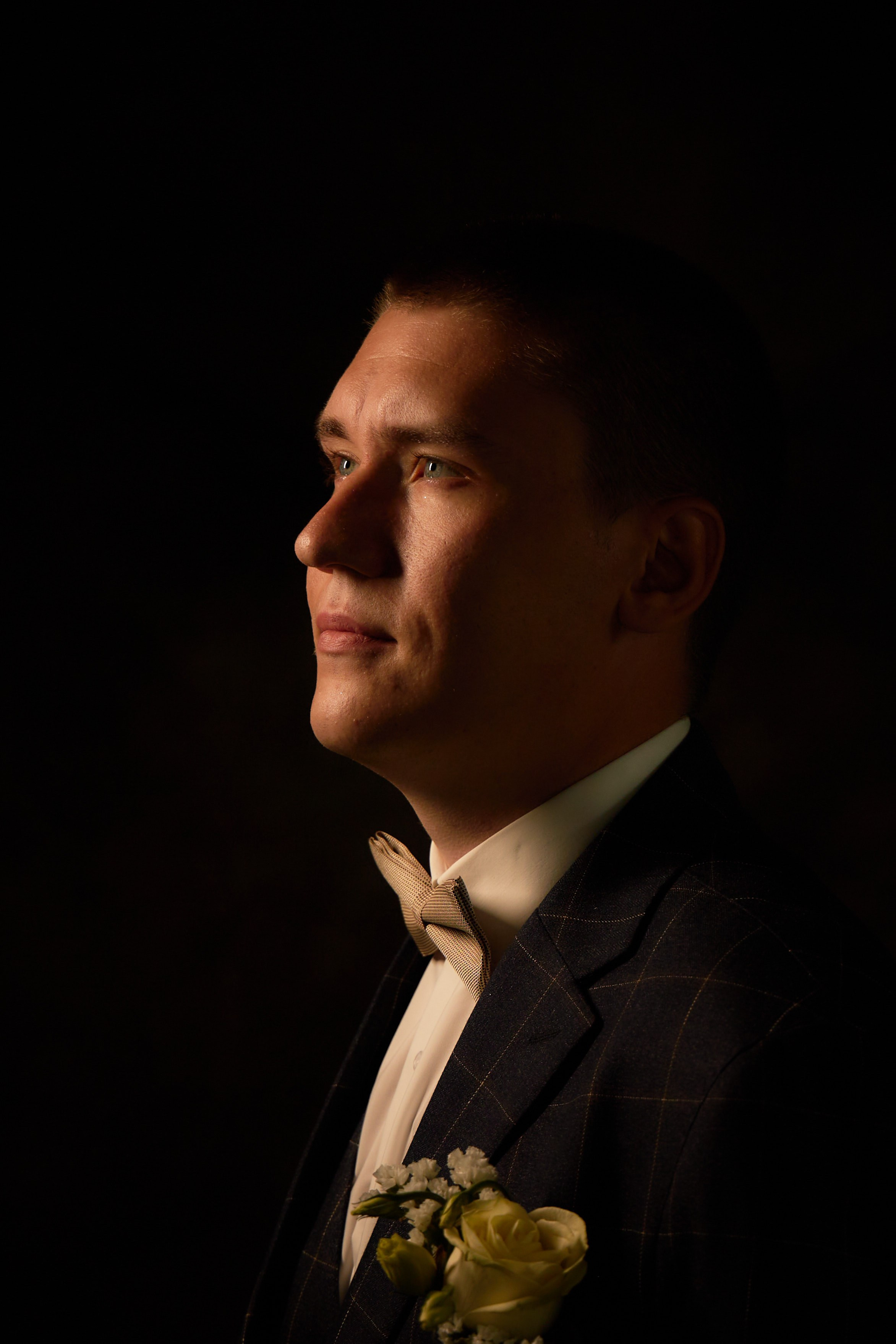 Свадебная фотосессия в студии «ЧеБэ» Самара. Свадебный видеограф и свадебный фотограф в Самаре Олег Слеб