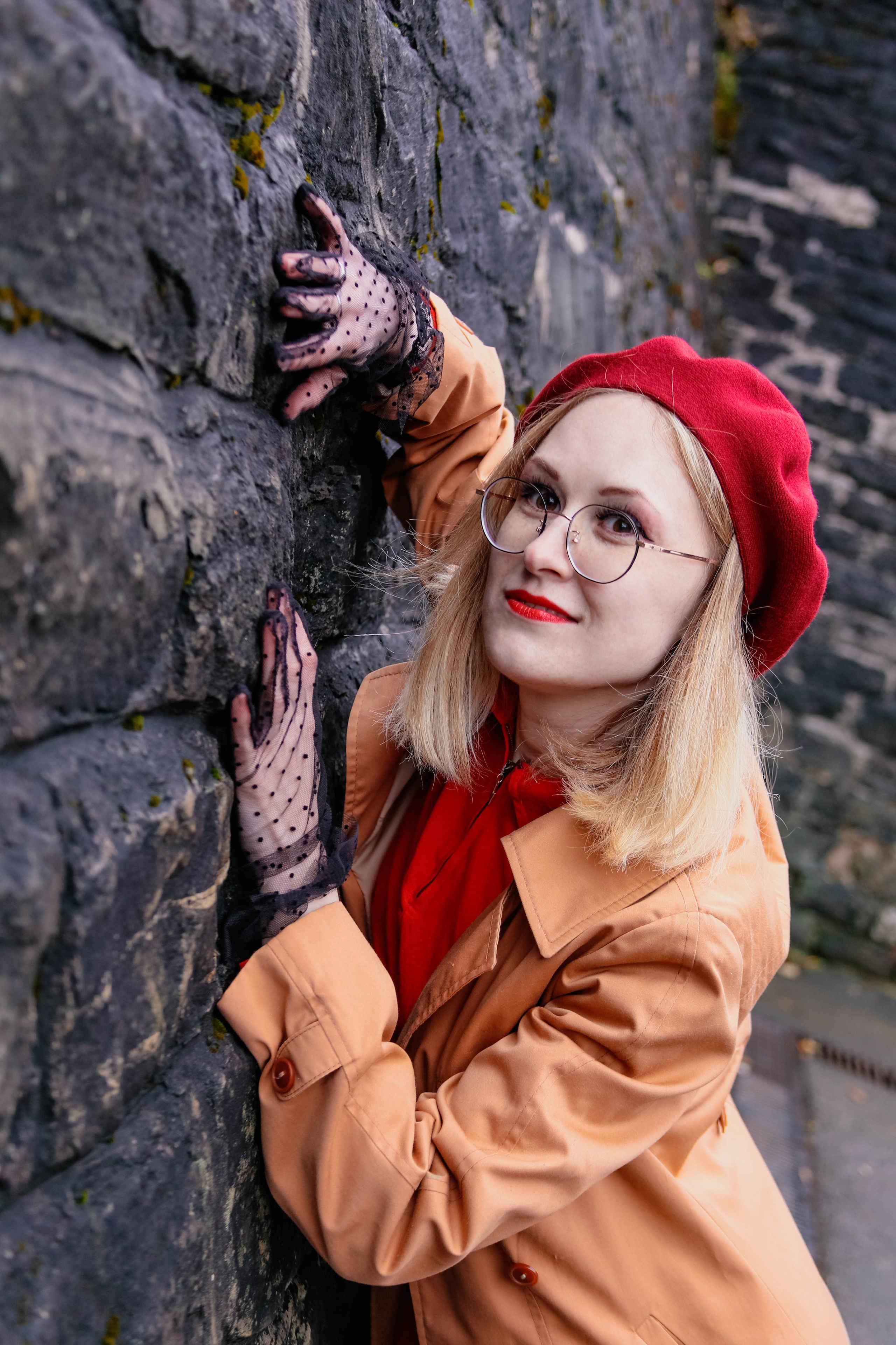 Маша на набережной. Фотограф Пермь. Фотосессия в фотостудии Перми и на свежем воздухе