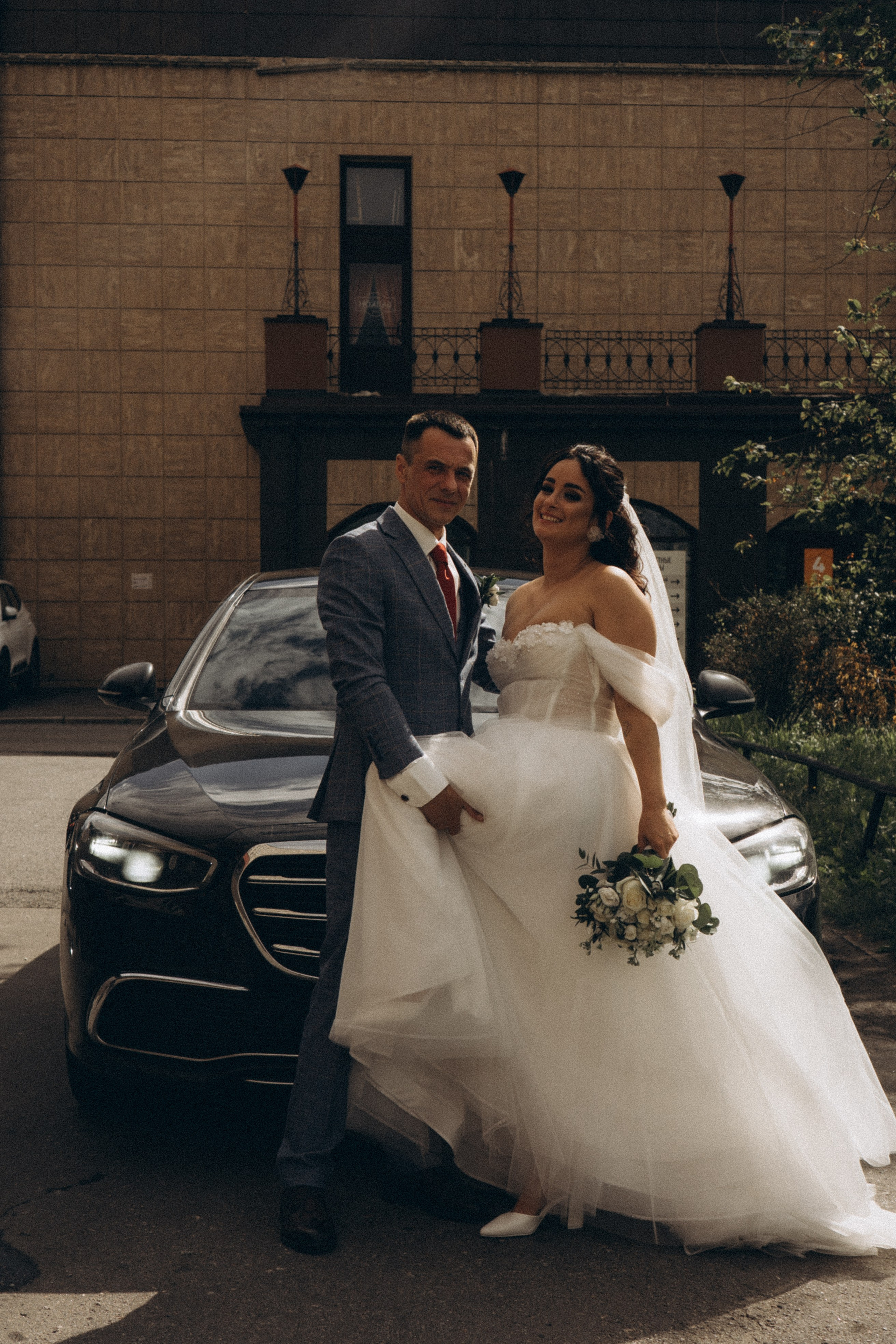 СВАДЕБНАЯ ПРОГУЛКА РЕСТОРАН МЫ ЖЕ НА ТЫ И ФОТОСЕССИИЯ С АВТОМОБИЛЕМ. Профессиональный фотограф, Санкт-Петербург — Виктория Богомолова