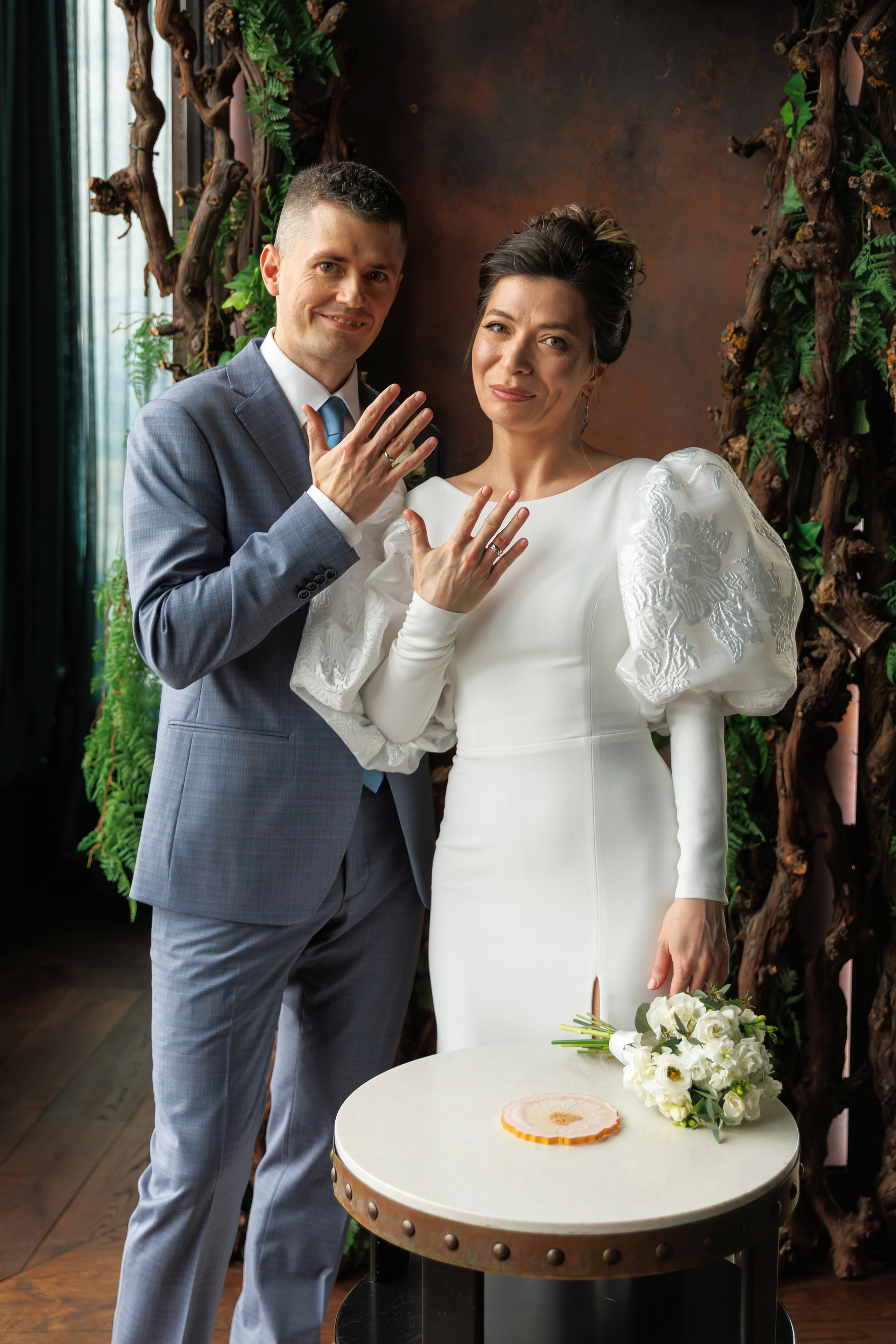 Свадебная фотосессия в библиотеке читальне им Пушкина. Свадебный фотограф Москва и МО Сергей Киржаев