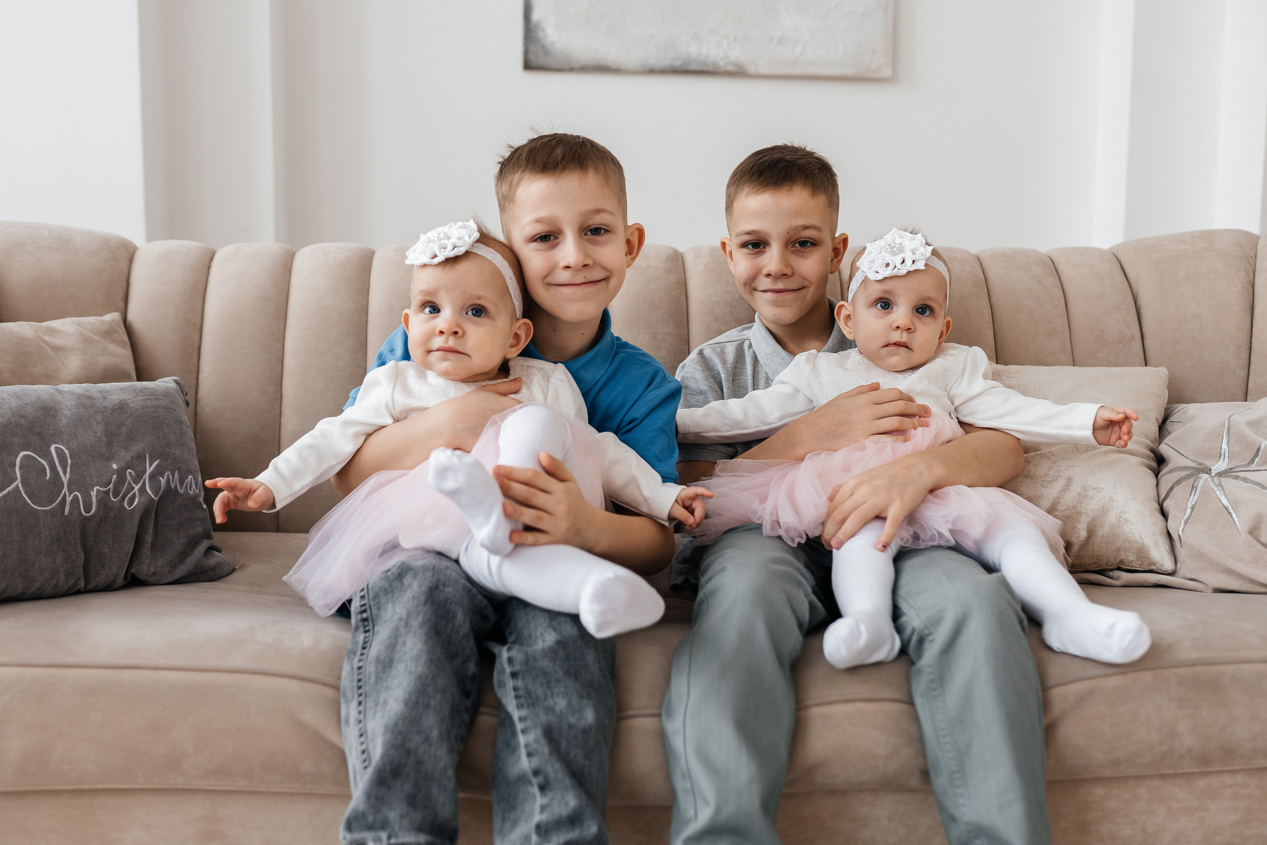 В студии. Семейный детский фотограф видеограф в Омске Юлия Татаринова