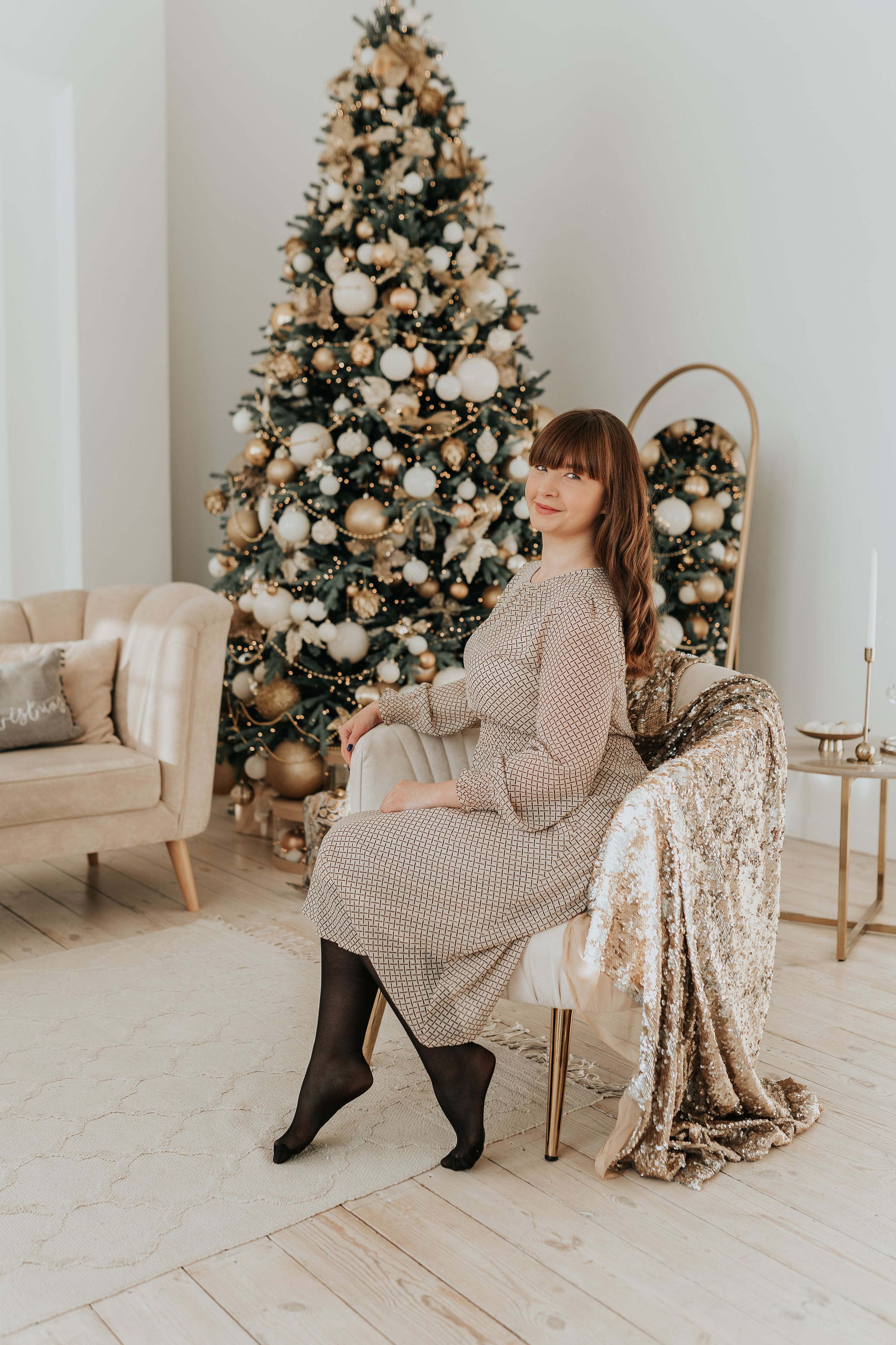 В студии. Семейный детский фотограф видеограф в Омске Юлия Татаринова