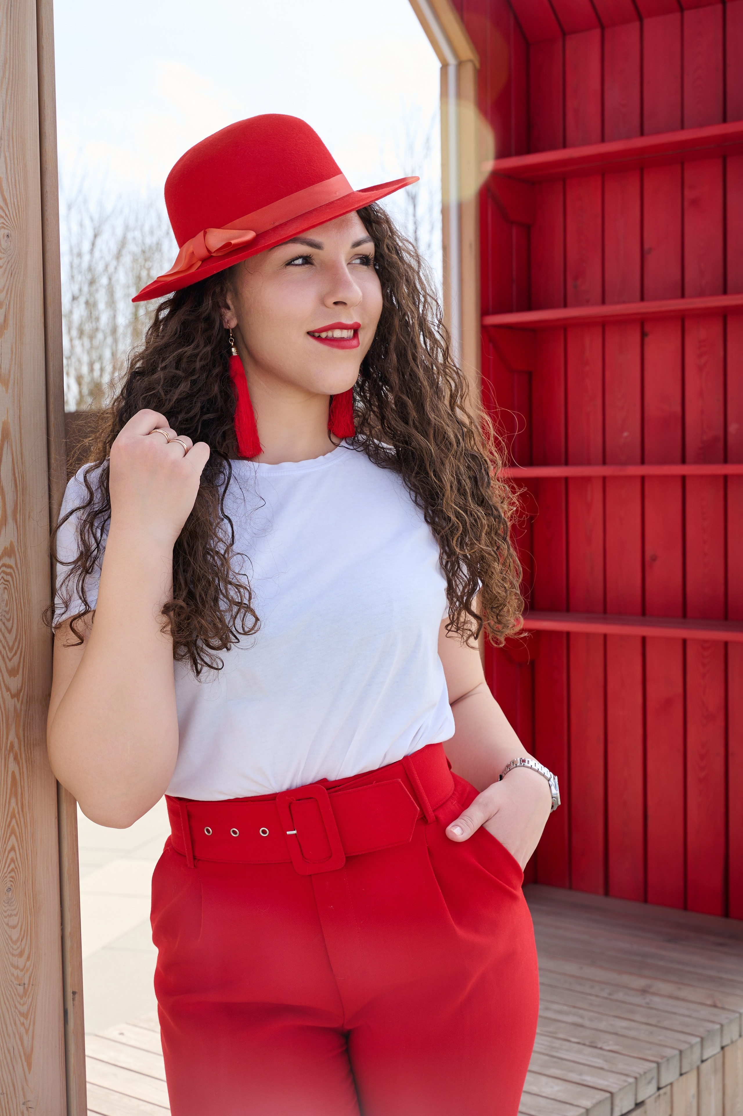 Цвет настроения «Красный». Школьный и семейный фотограф/видеограф в г. Курганинске