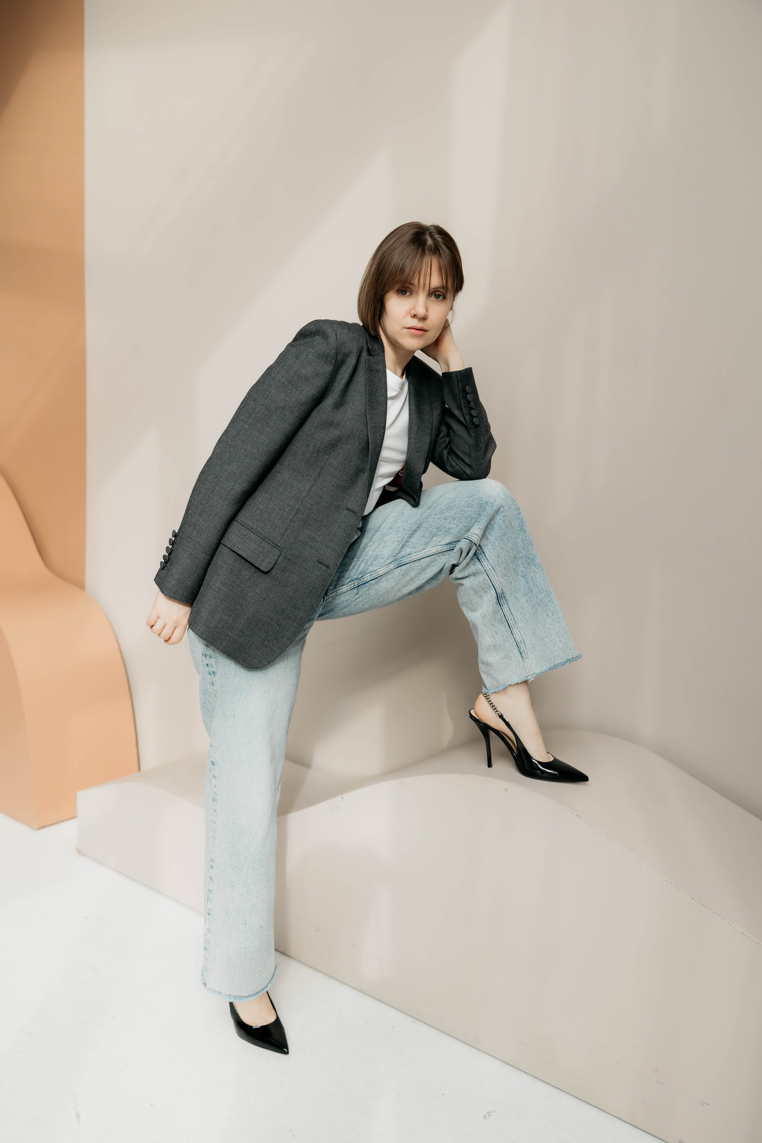 Вика. Студия. 2024 г. Персональный фотограф Катерина Литвинова