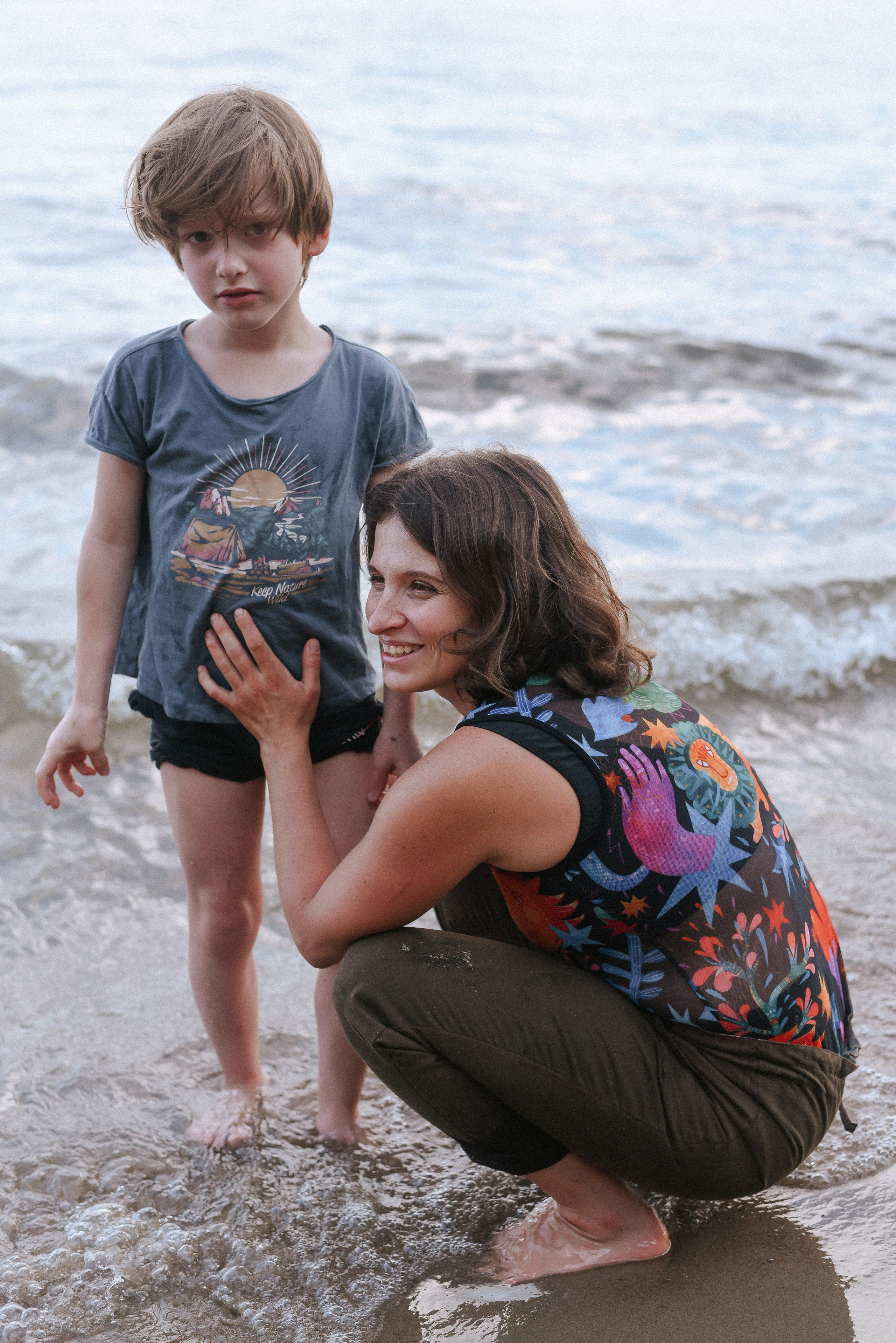 Берег, рак и капибара. Детский и семейный фотограф в Новосибирске Саша Дорошенко