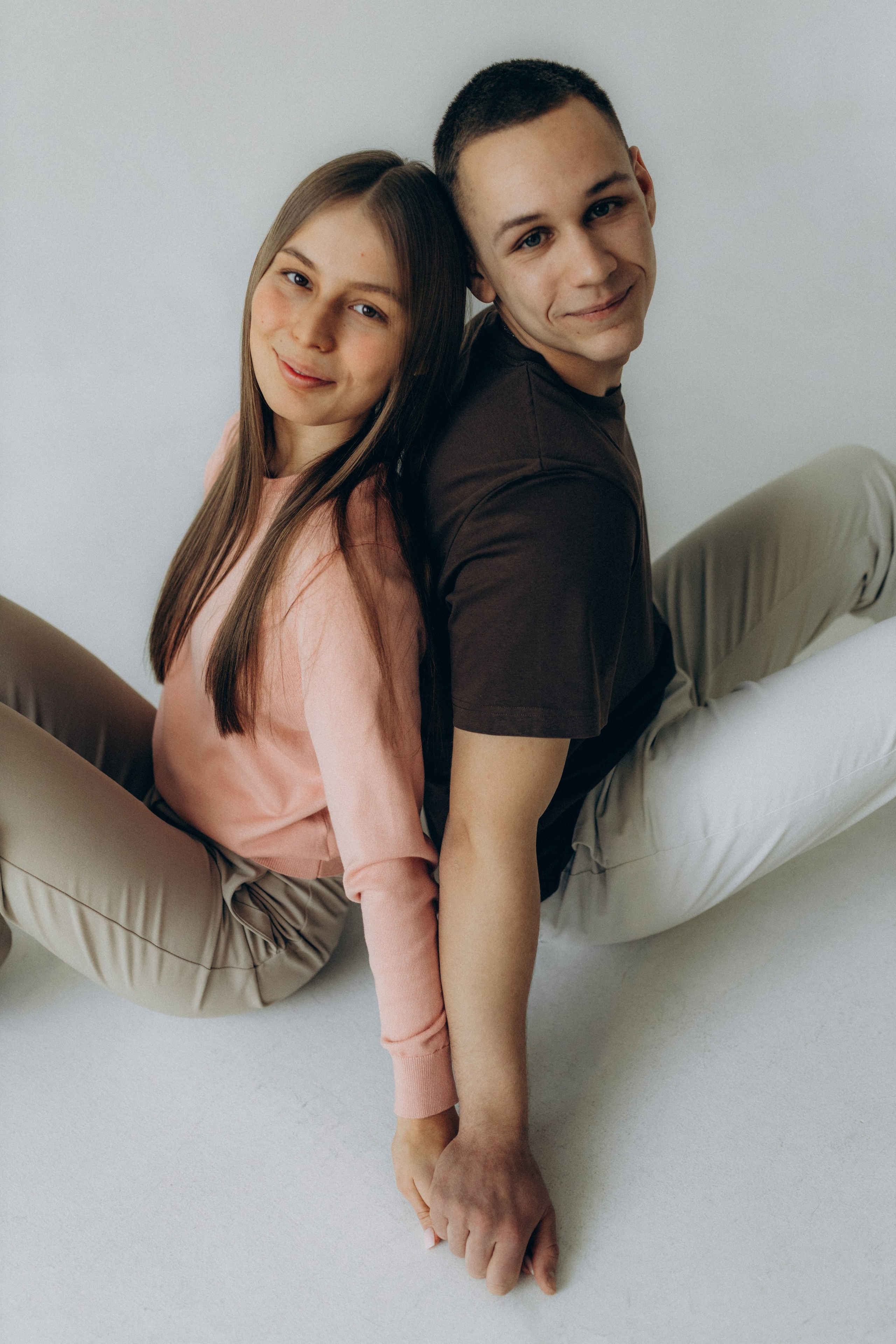 Семейная съёмка на циклораме. Фотограф НОГИНСК, Москва, Анастасия Белая