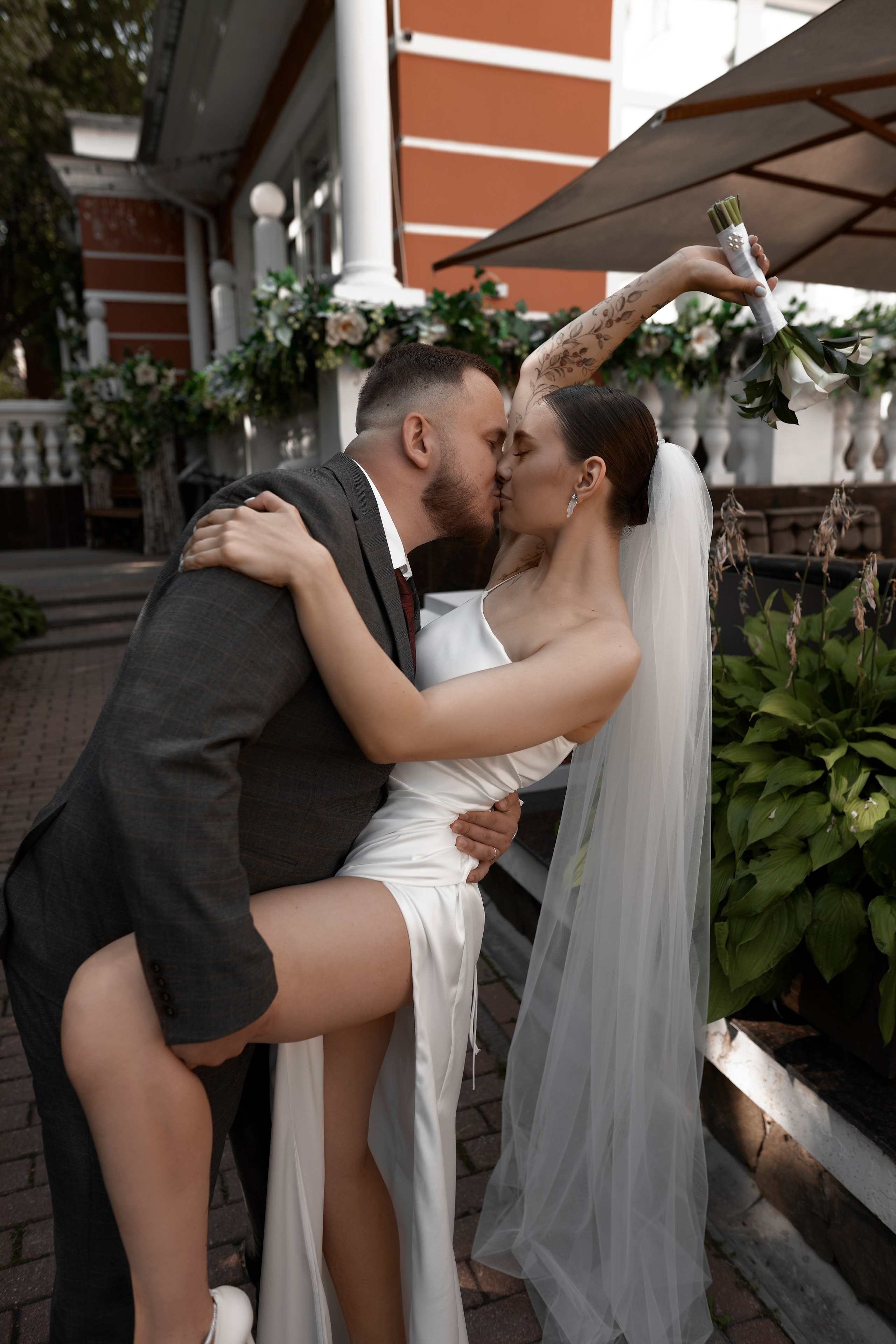 Лилия и Роман. Анастасия Шкуднова — свадебный и женский фотограф в Брянске