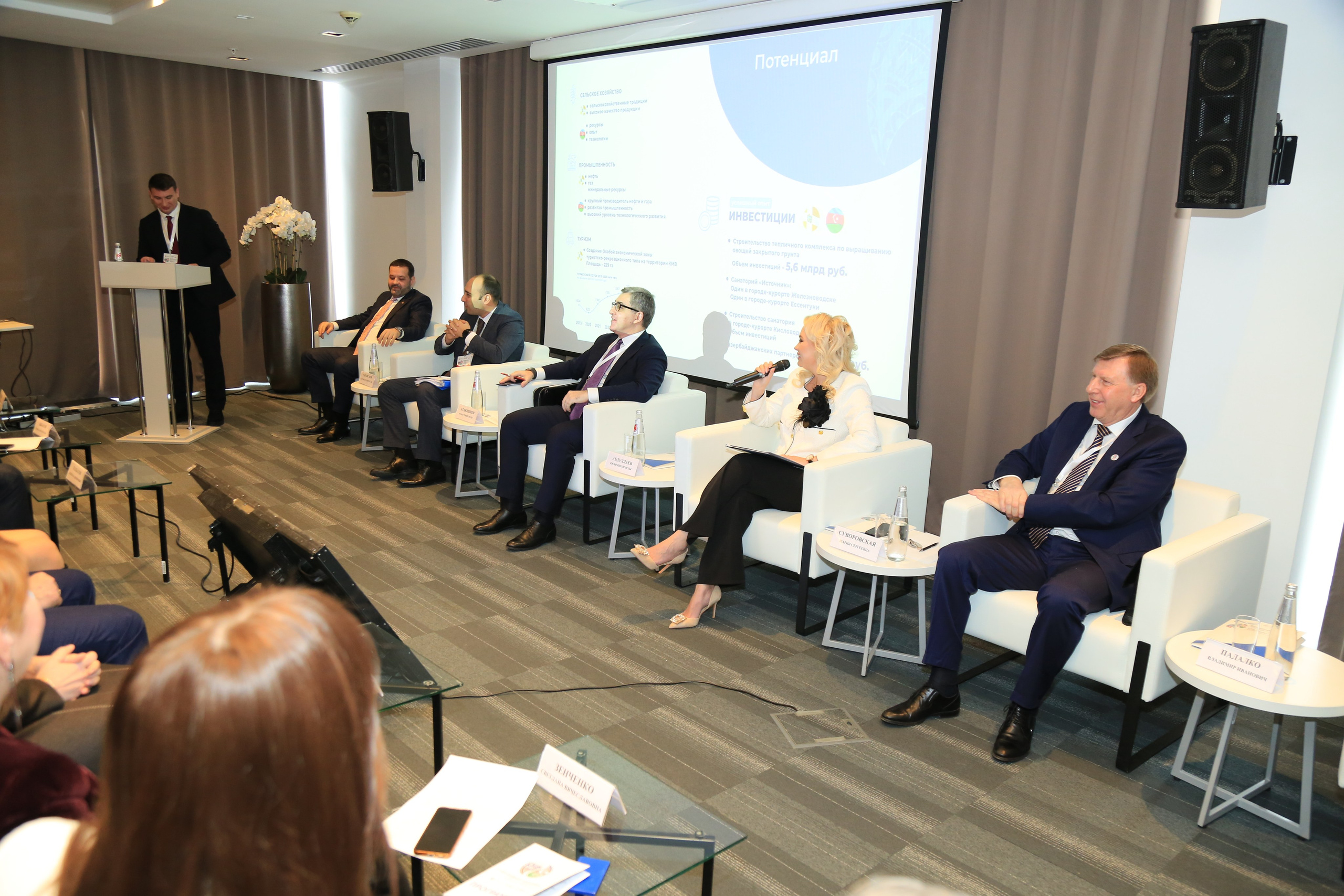 Репортажный фотограф. Репортажная фотосъёмка Минеральные Воды, Пятигорск, Кисловодск, Ставрополь. Репортажный и свадебный фотограф Пятигорск и КМВ