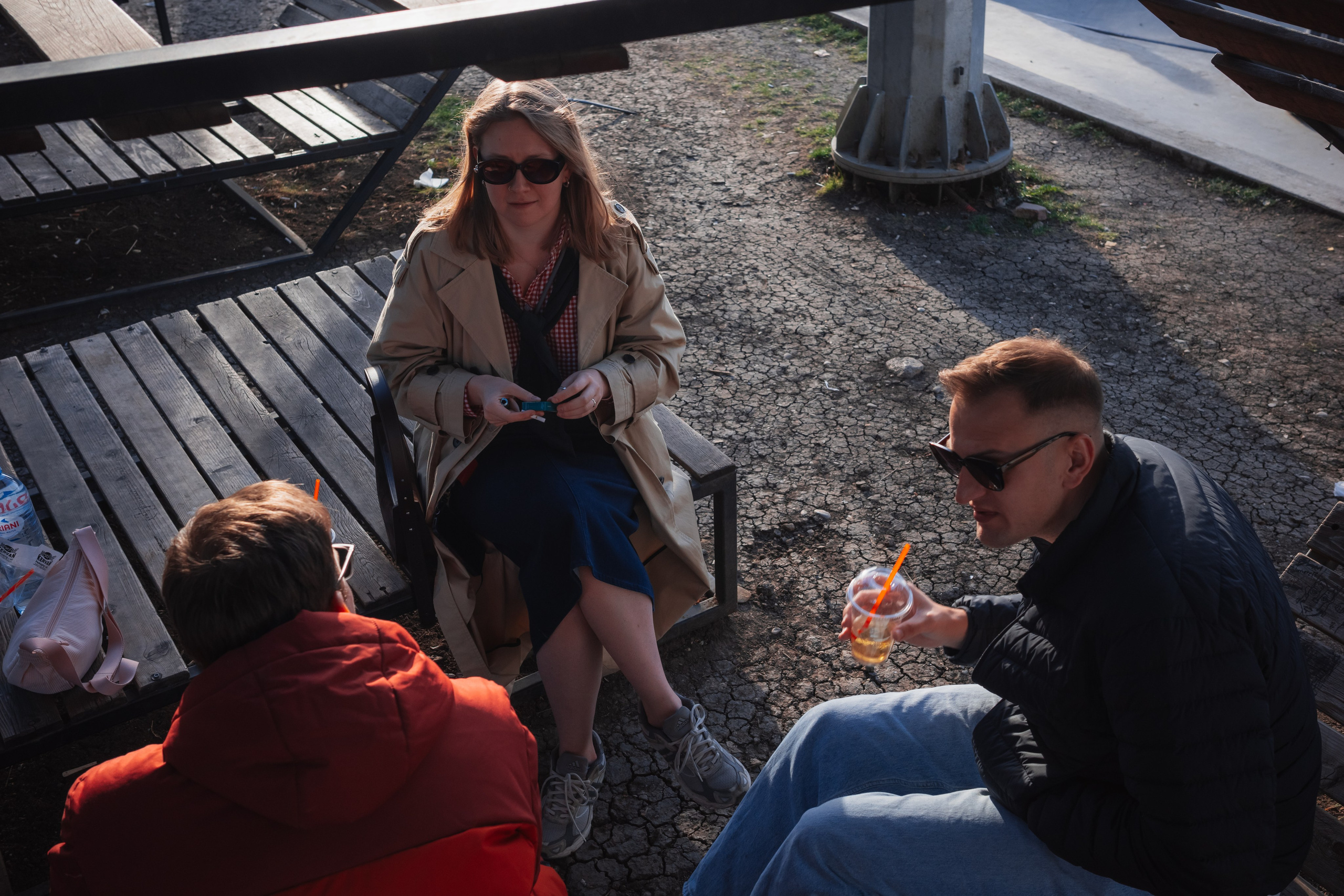 WALKING AROUND TOWN. ANASTASIA SYUTKINA PHOTOGRAPHY