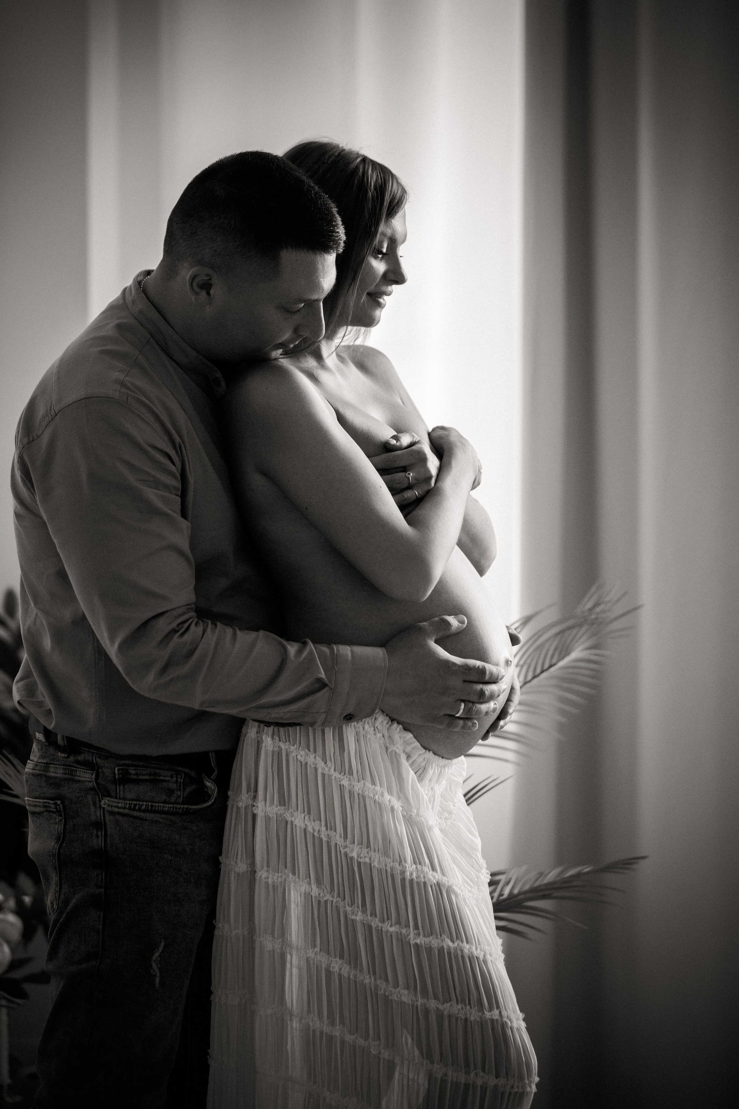 Фотосессия беременности в студии. X-Place студия в Москве. Свадебный и семейный фотограф в Москве и Подмосковье Лариса Козлова