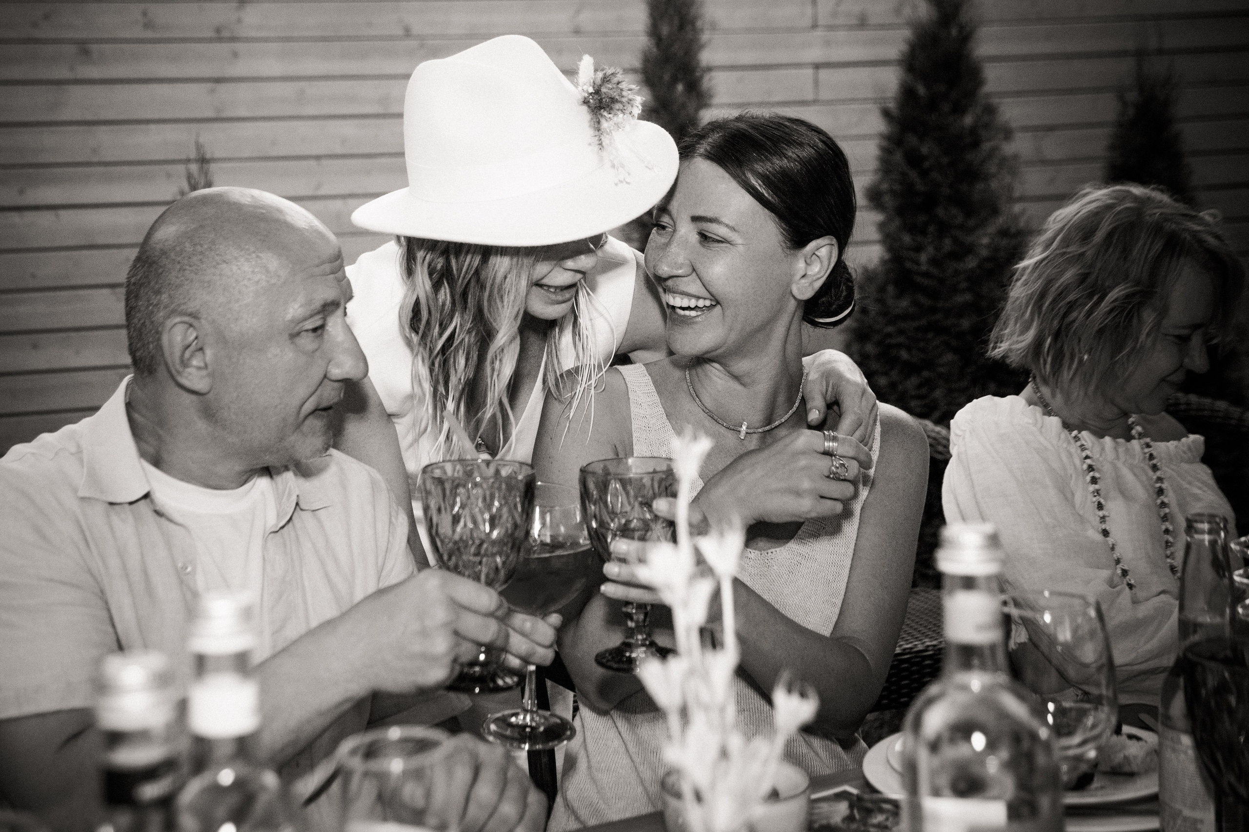 Свадебная фотосъемка в загородном отеле «LaFa». Свадебный и семейный фотограф в Москве и Подмосковье Лариса Козлова