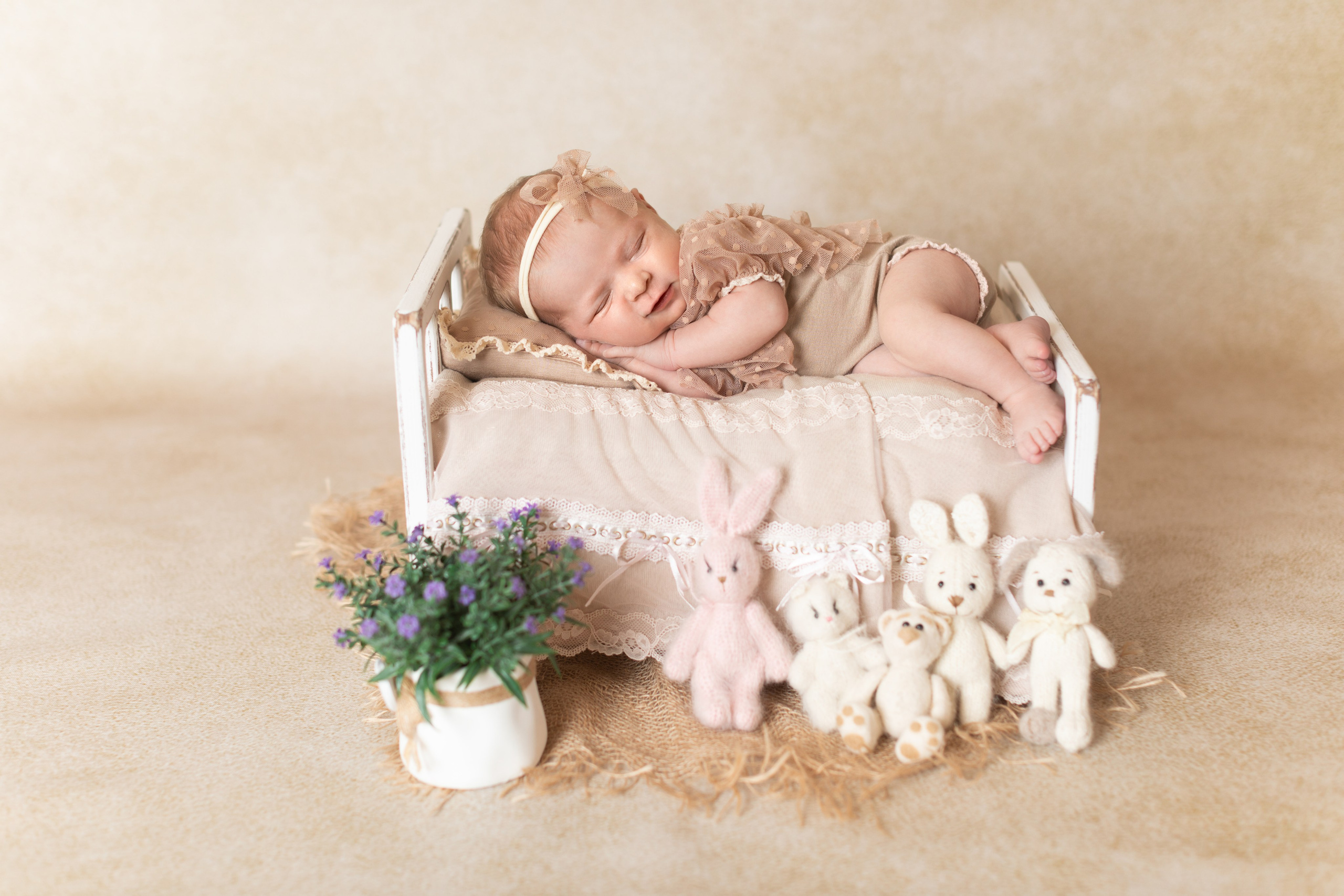 PH @bestmoments_newborn. Retoucher Aleksmokh