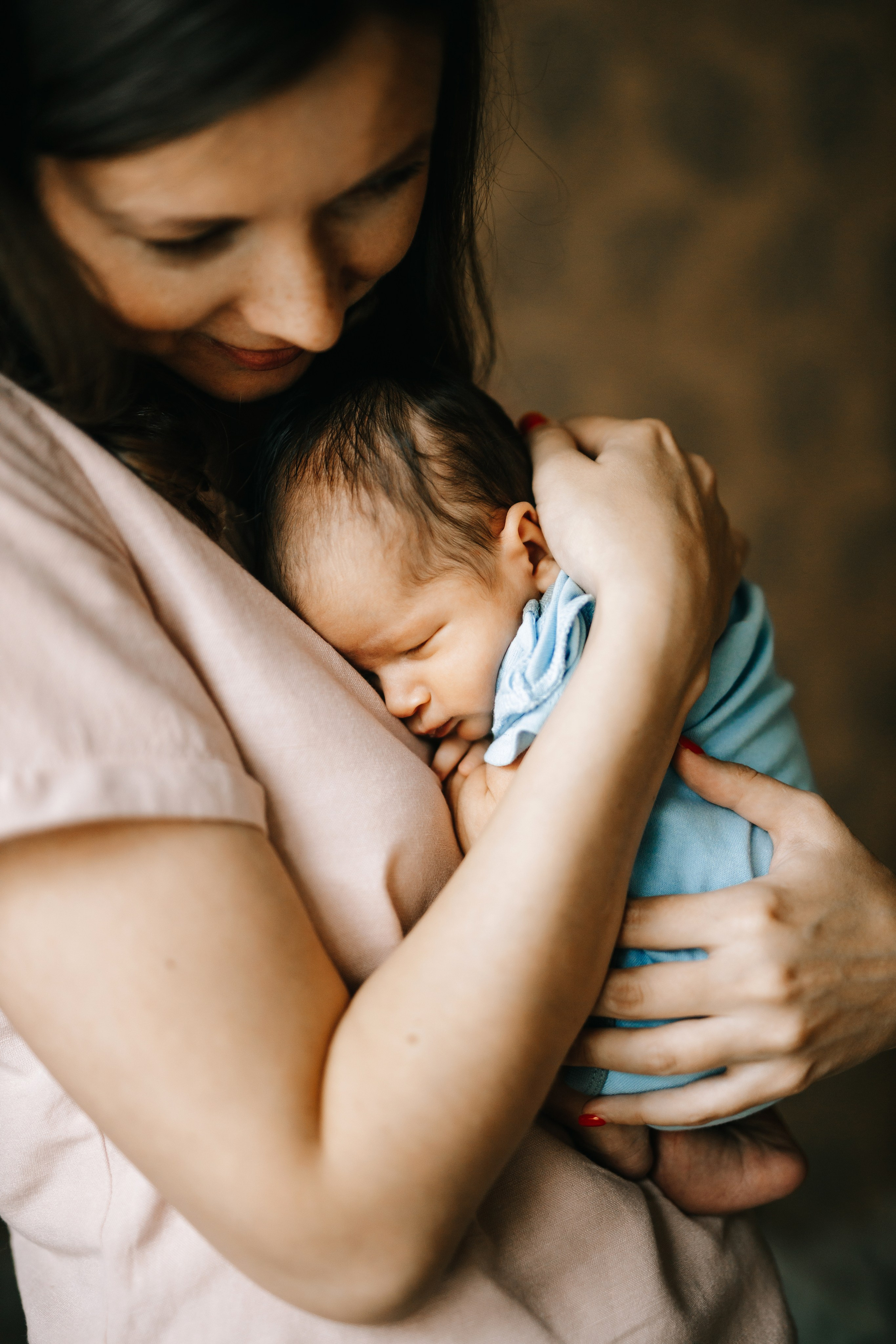 Пример семейной фотосессии дома. Дмитрий Мартьянов семейный фотограф в Санкт-Петербурге