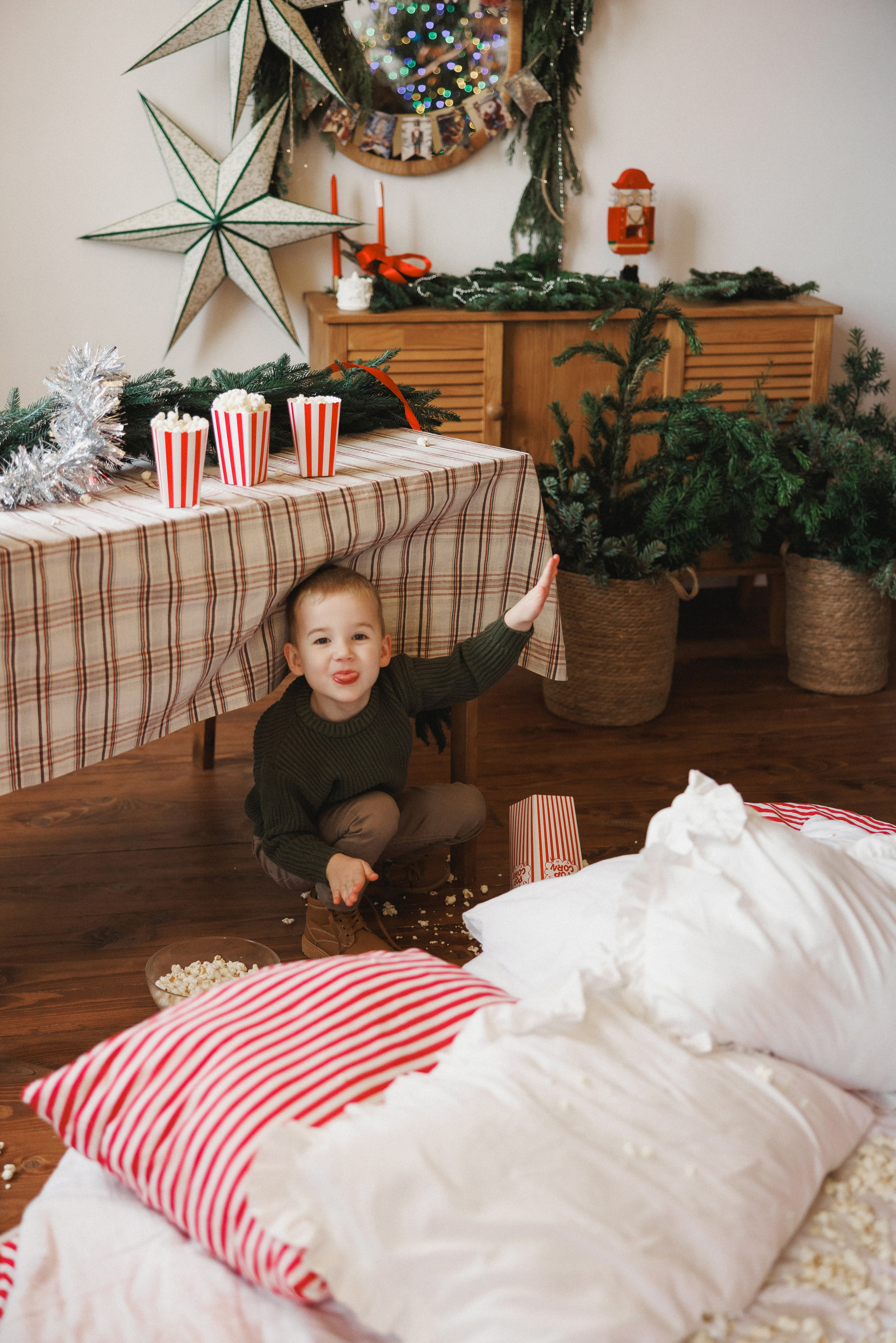 Новогодняя фотосессия в фотостудии «Берлин», город Краснодар. Семейный и детский фотограф в Краснодаре Анна Трашкова