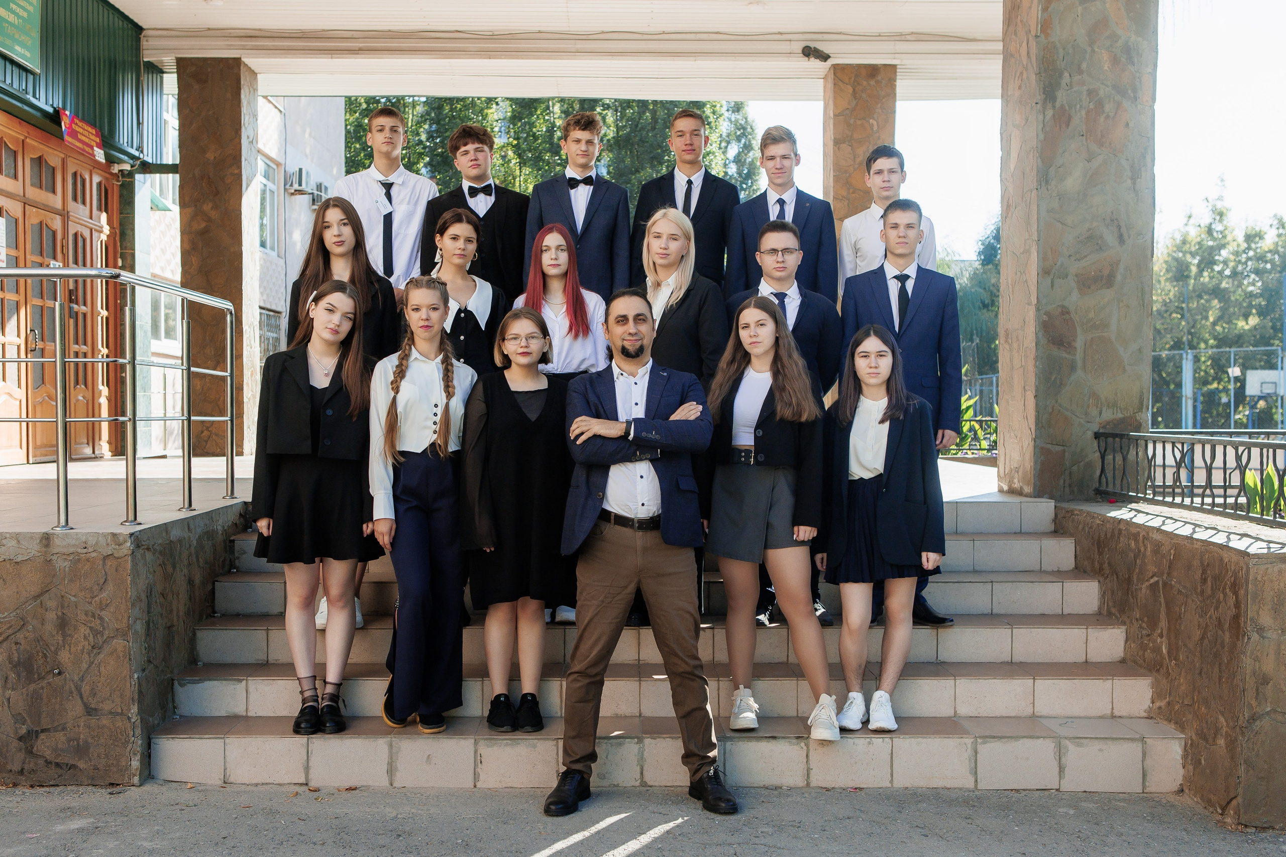 Гимназия 12 11 А 2024. Свадебный и портретный Фотограф в Липецке Дмитрий Котюков