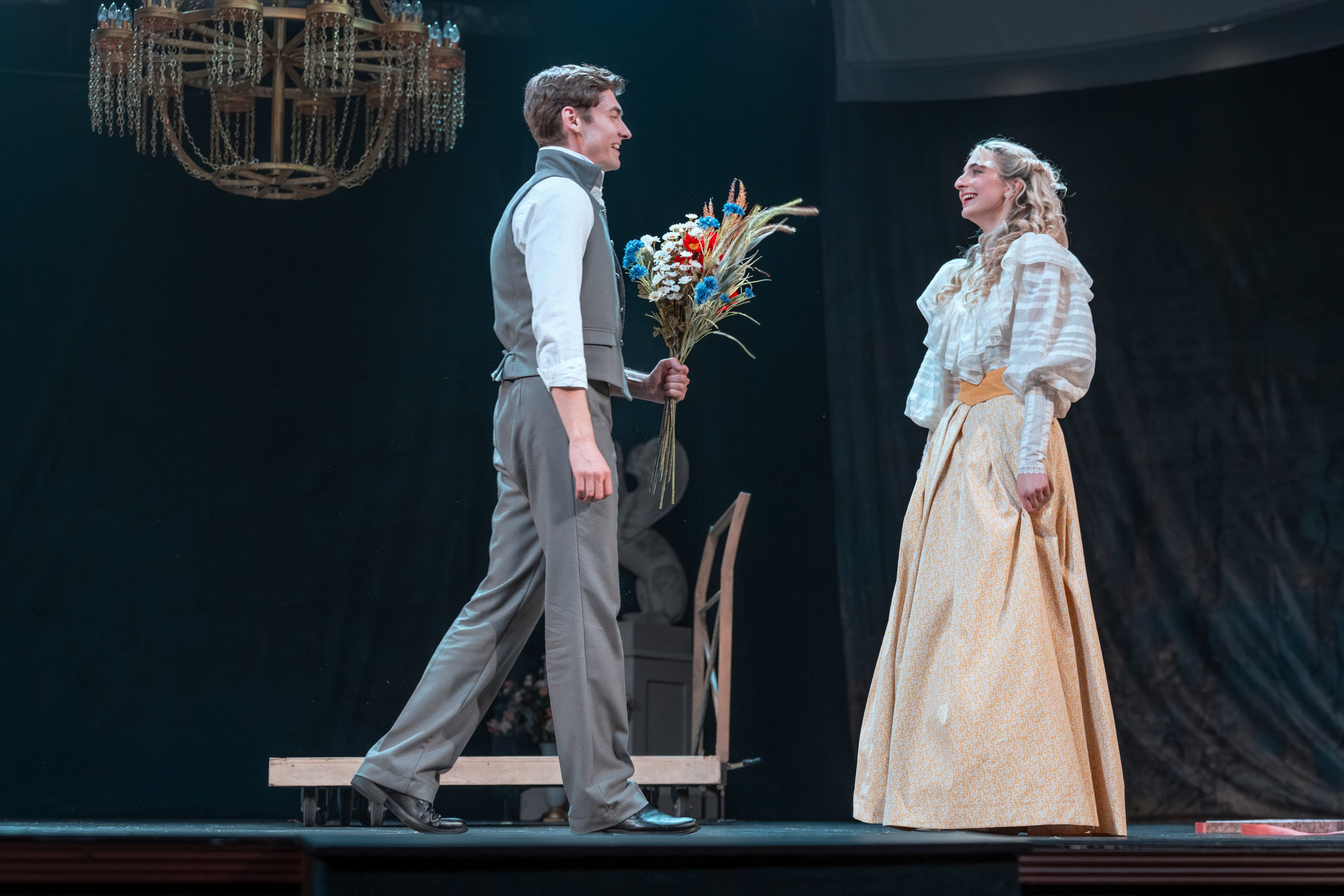 Театр Роста: Отцы и Дети. Сайт фотографа Сергея Абрамова