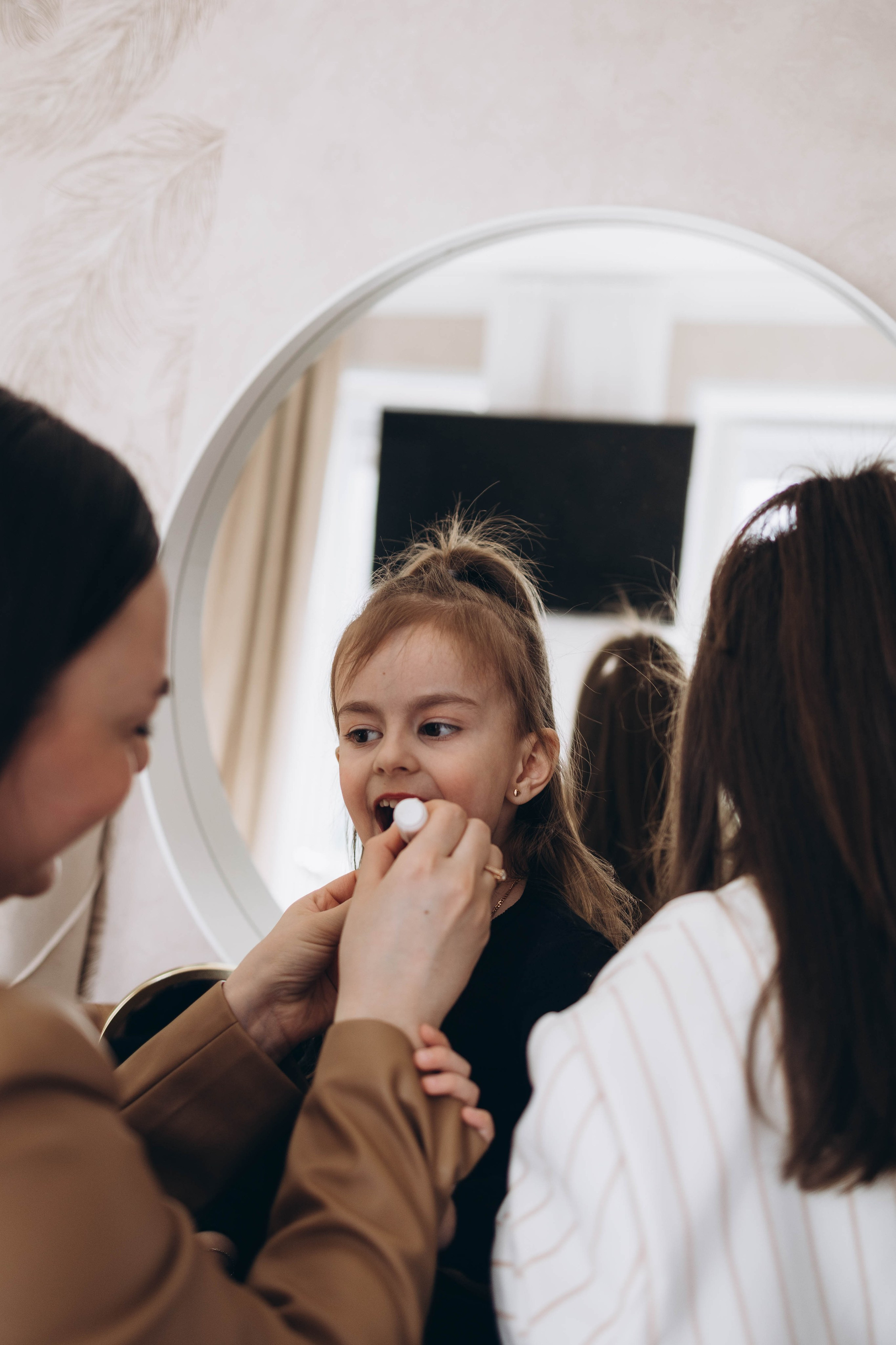 Наталия, Софа и Лиза. Семейный фотограф в Москве Виктория Ястребинская