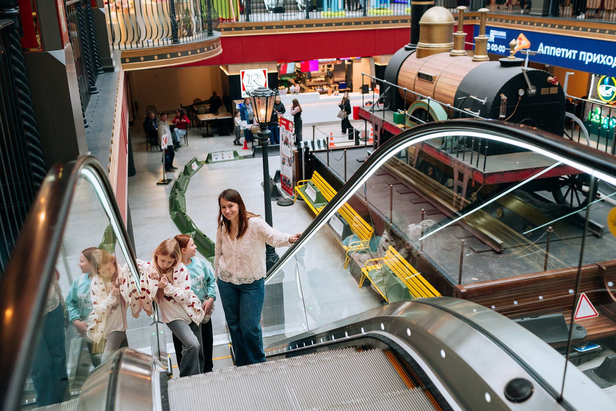 Фестиваль Профессий на VOKZAL 1853. Апрель 26. Репортажный фотограф в Санкт-Петербурге Анастасия Клёпова