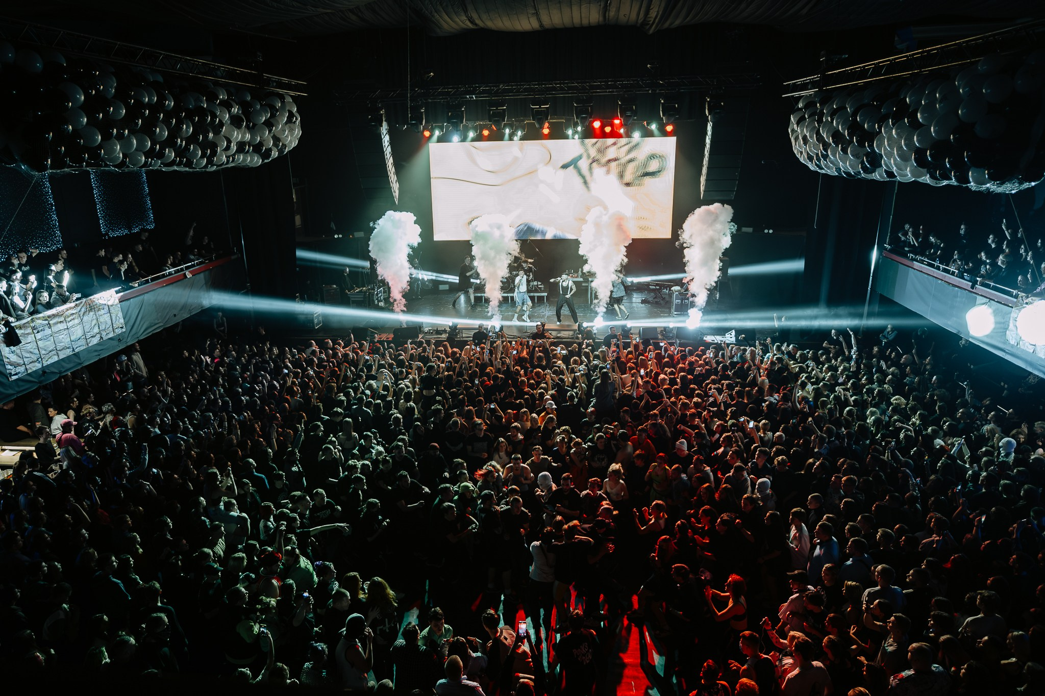 Гарри Топор, Тони Раут, Base(ex.Гигант Холл). Репортажный фотограф, Санкт-Петербург