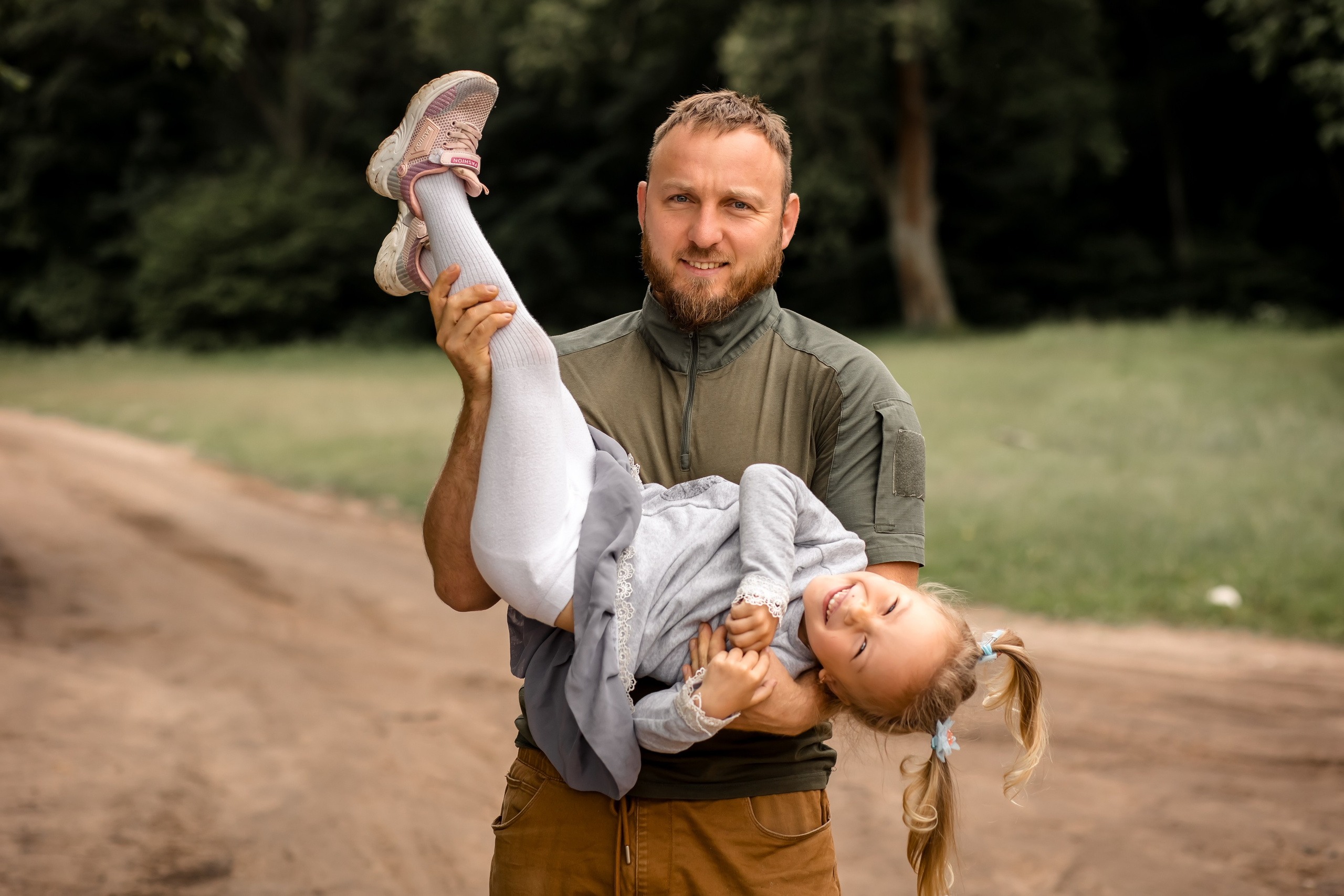 Катя с детками