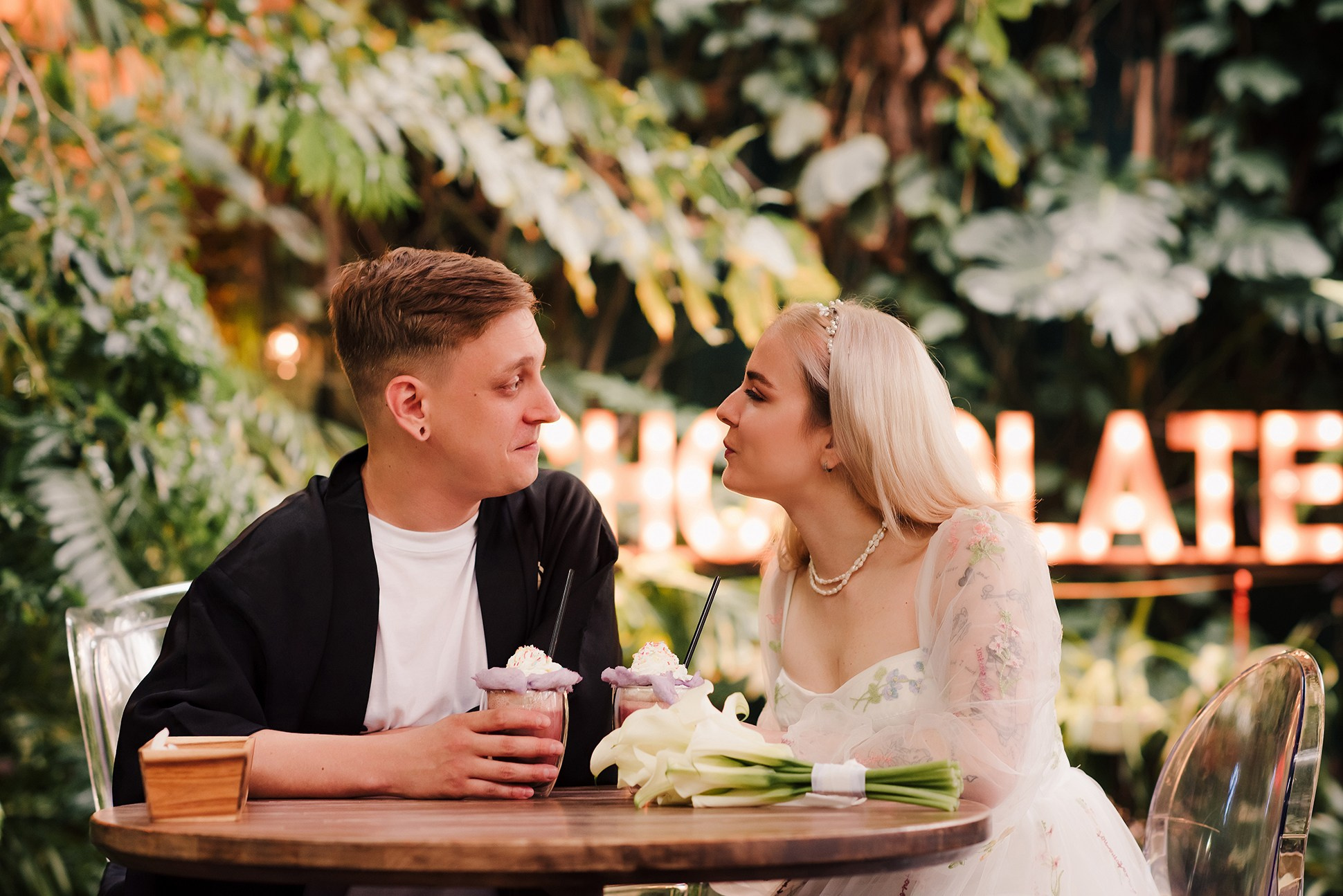 Настя и Артем. Секретный сад. Семейный и Свадебный фотограф. Санкт-Петербург. Пушкин