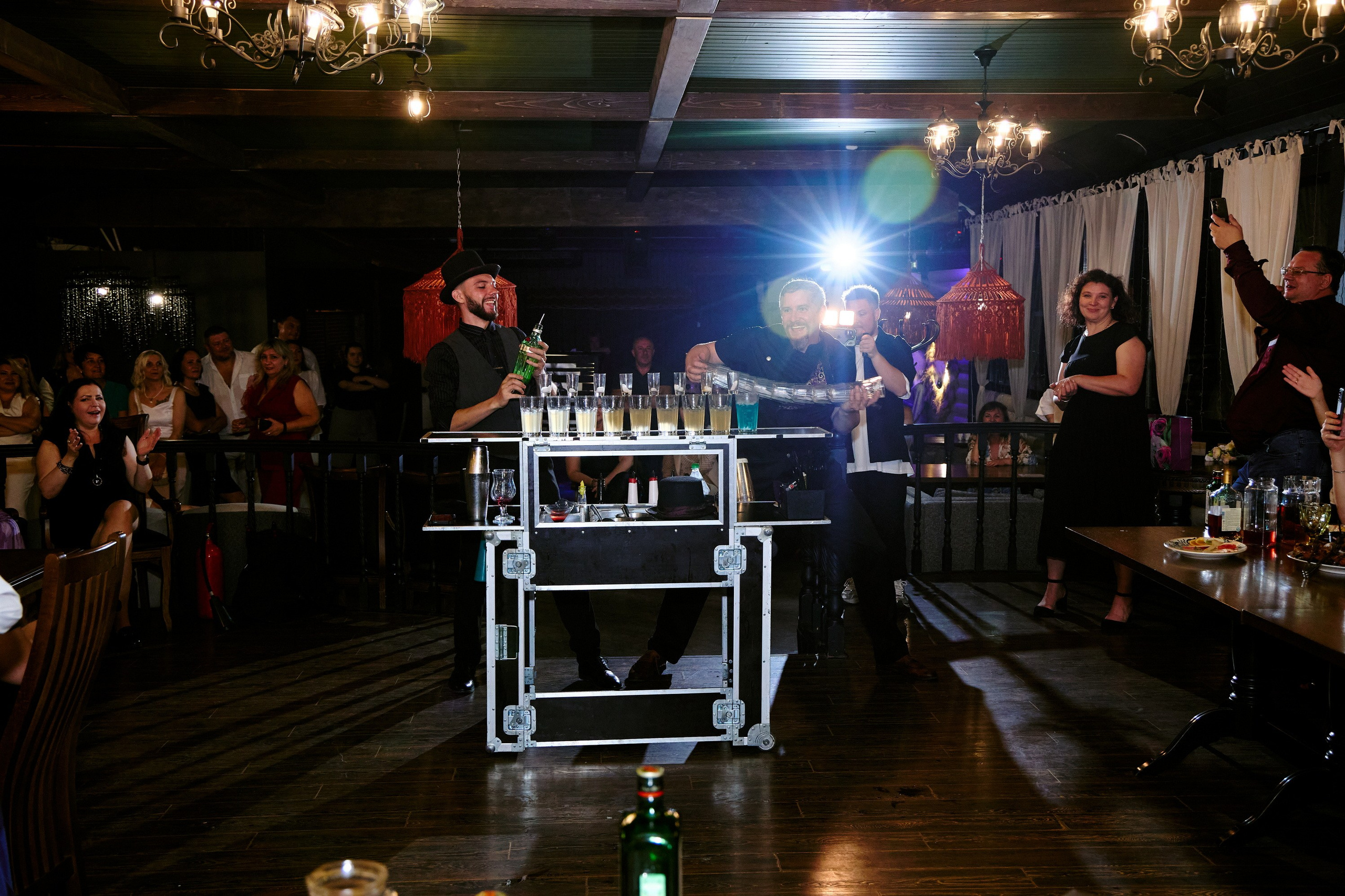 Выпускной 35 Сош. Фотограф Выпускные альбомы Таганрог Сергей Коробченко