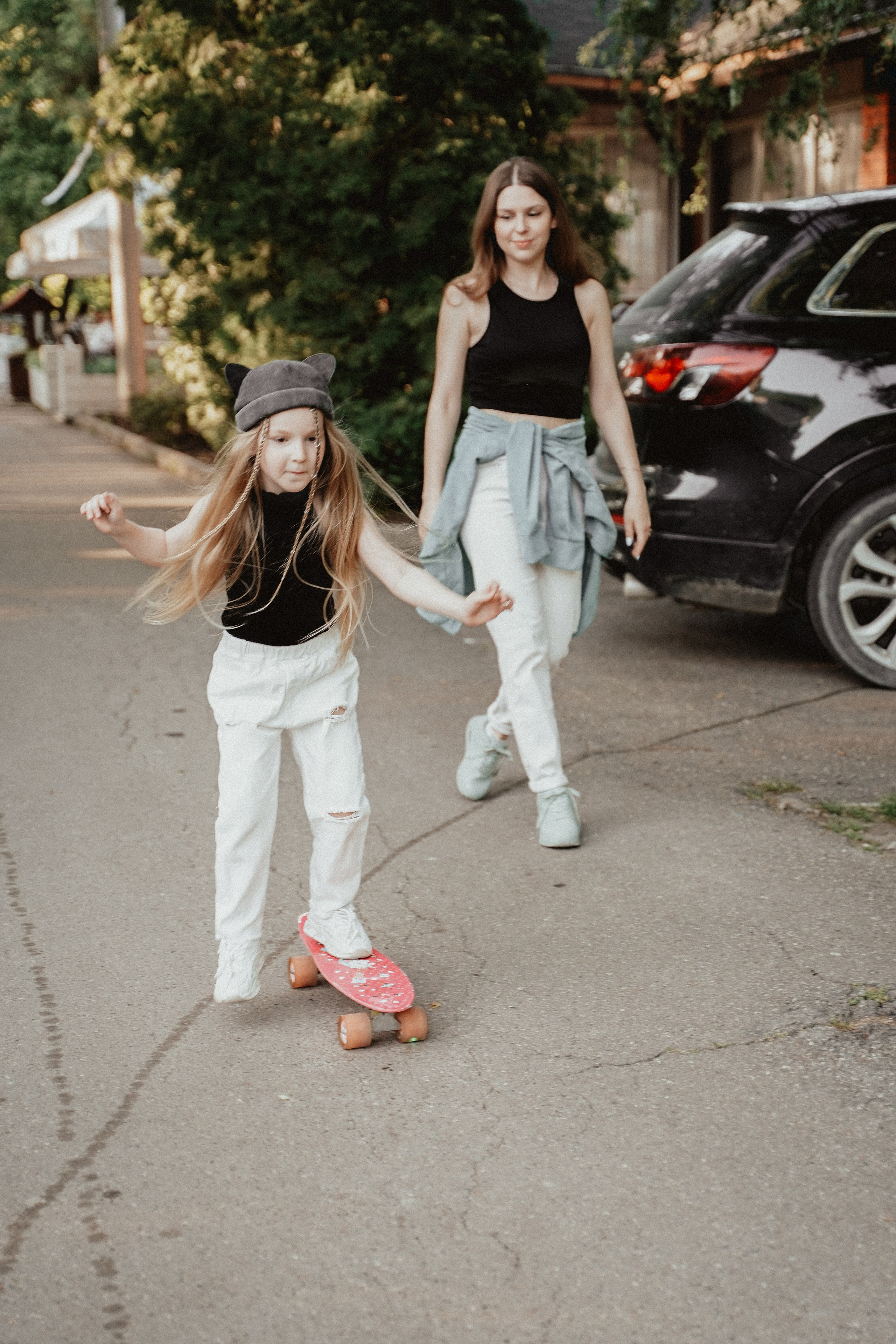 Семейная фотосессия со скейтом и самокатом. Семейный и женский фотограф в Краснодаре Анастасия Приймак