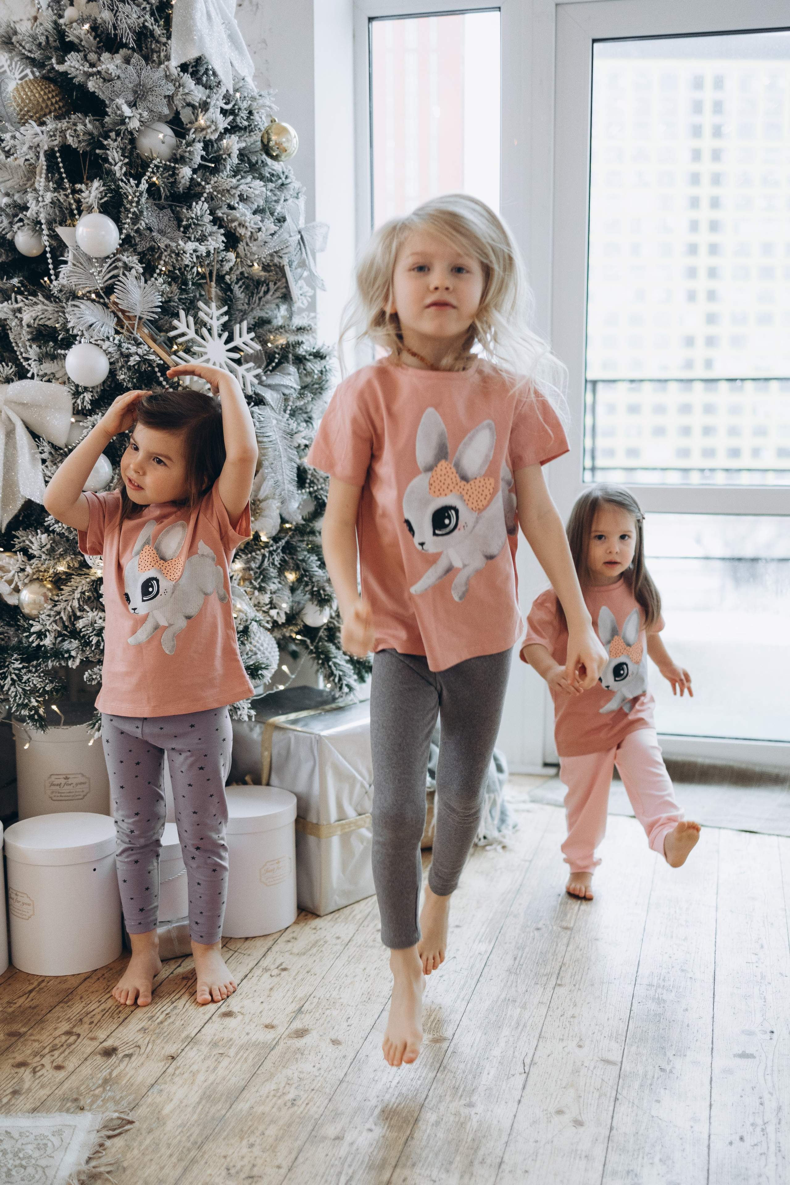 Эля, Вася, Алиса, Ева, Мира. Семейный фотограф в Москве Виктория Ястребинская