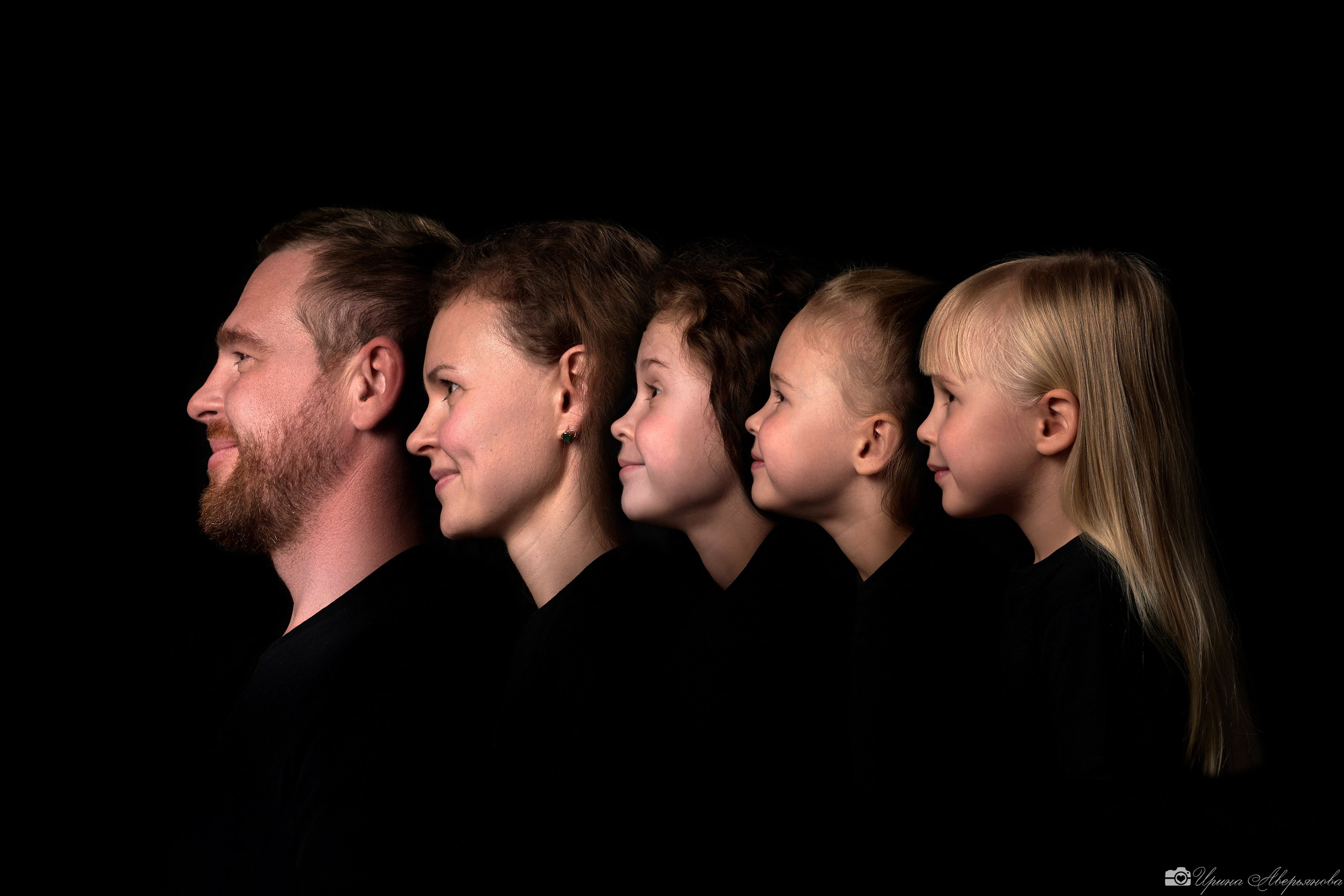 Семейная фотосессия в темном ключе. Фотограф в Ульяновске Ирина Аверьянова