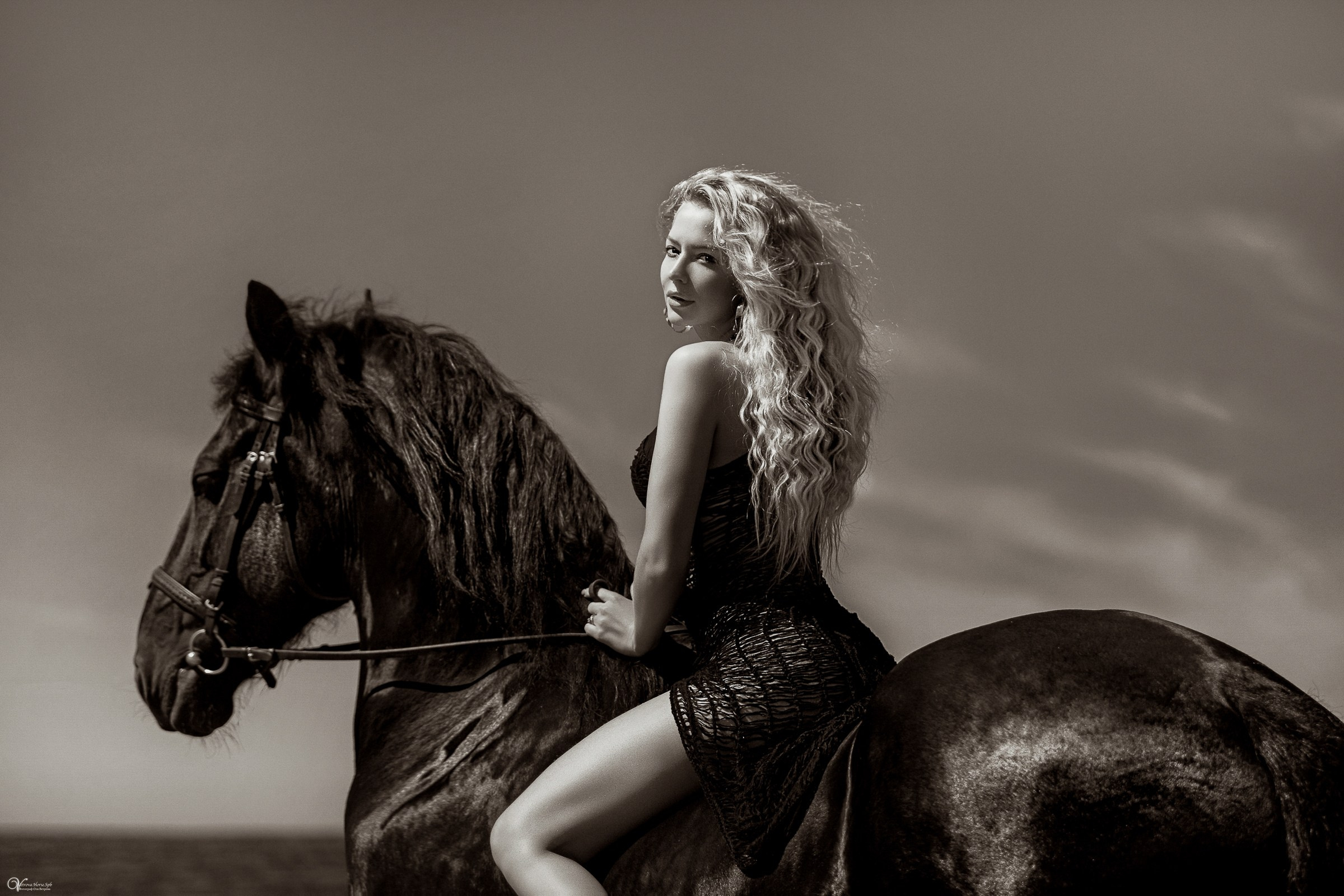 Фотосессии с лошадьми летом. Фотограф женский и мужской портрет Санкт-Петербург