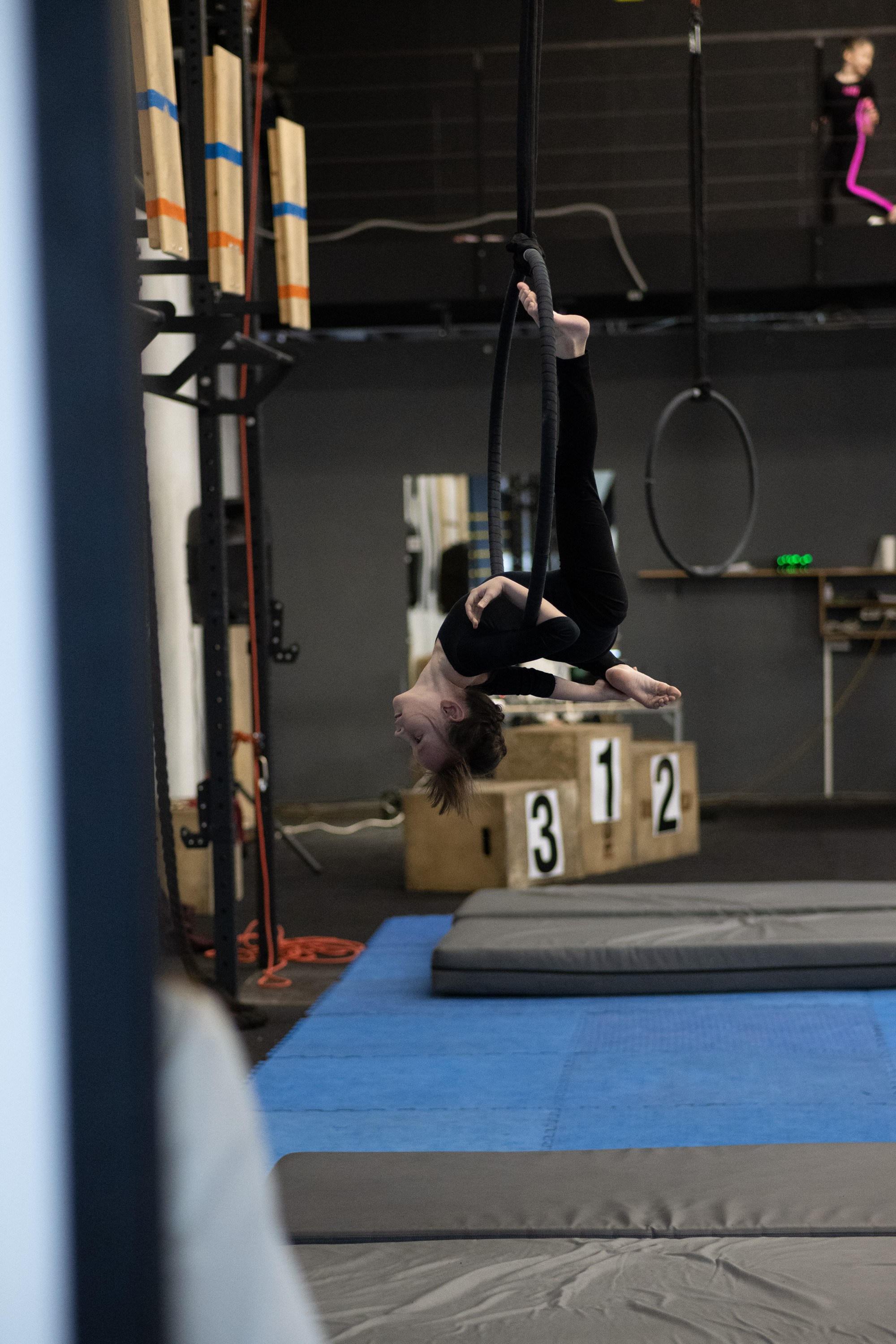 Внутриклубные соревнования по воздушной гимнастике 02.04.23