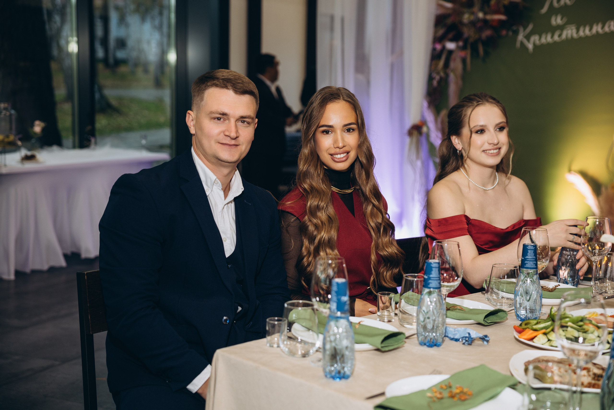 Ян и Кристина. Свадебный, семейный фотограф в Иркутске Светлана Макаричева