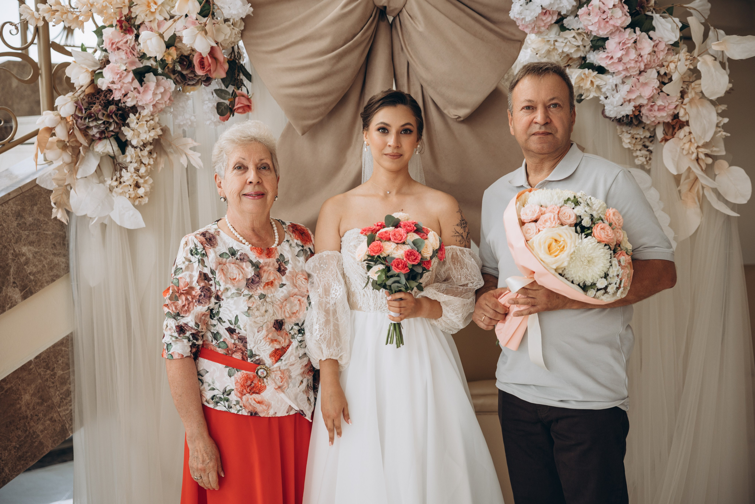 Ренат и Софья. Свадебный, семейный фотограф в Иркутске Светлана Макаричева