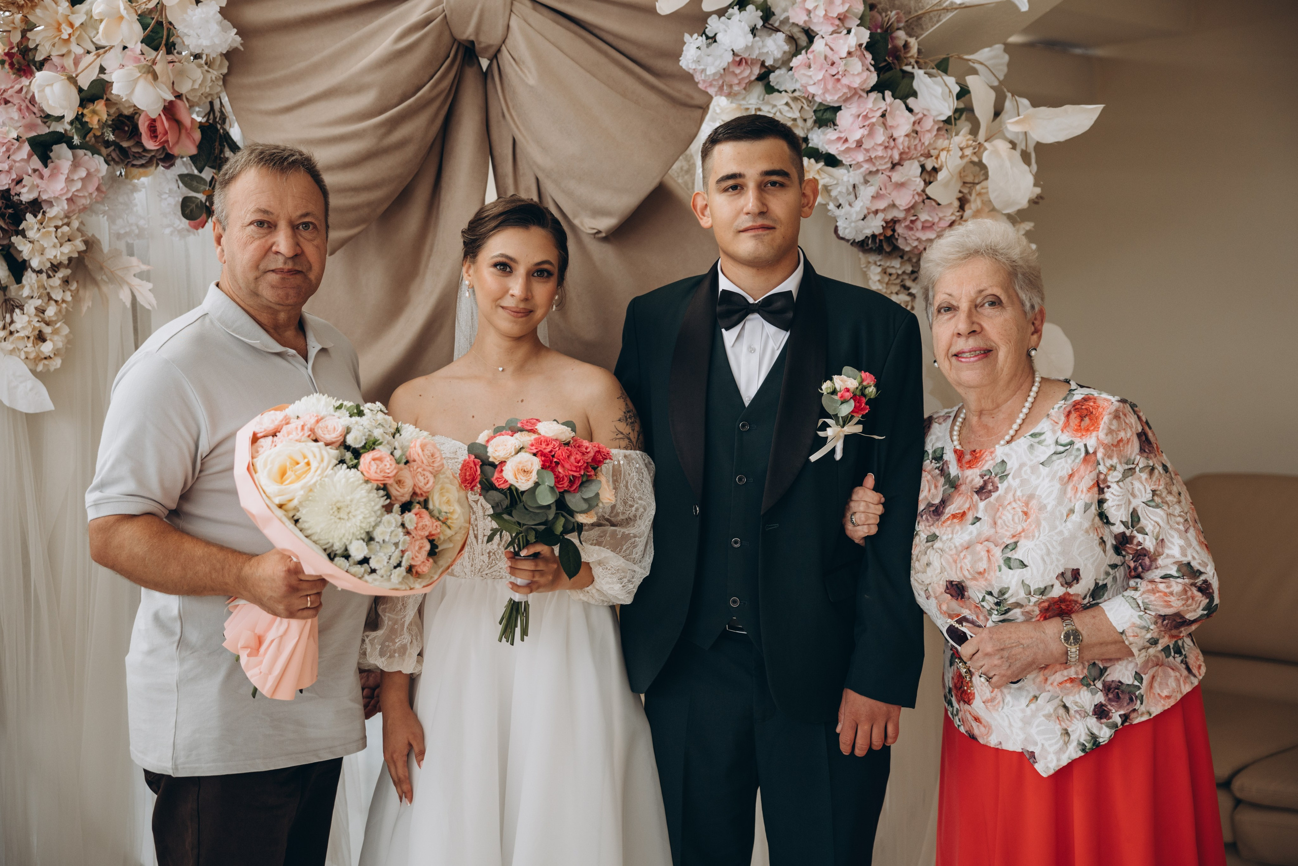 Ренат и Софья. Свадебный, семейный фотограф в Иркутске Светлана Макаричева