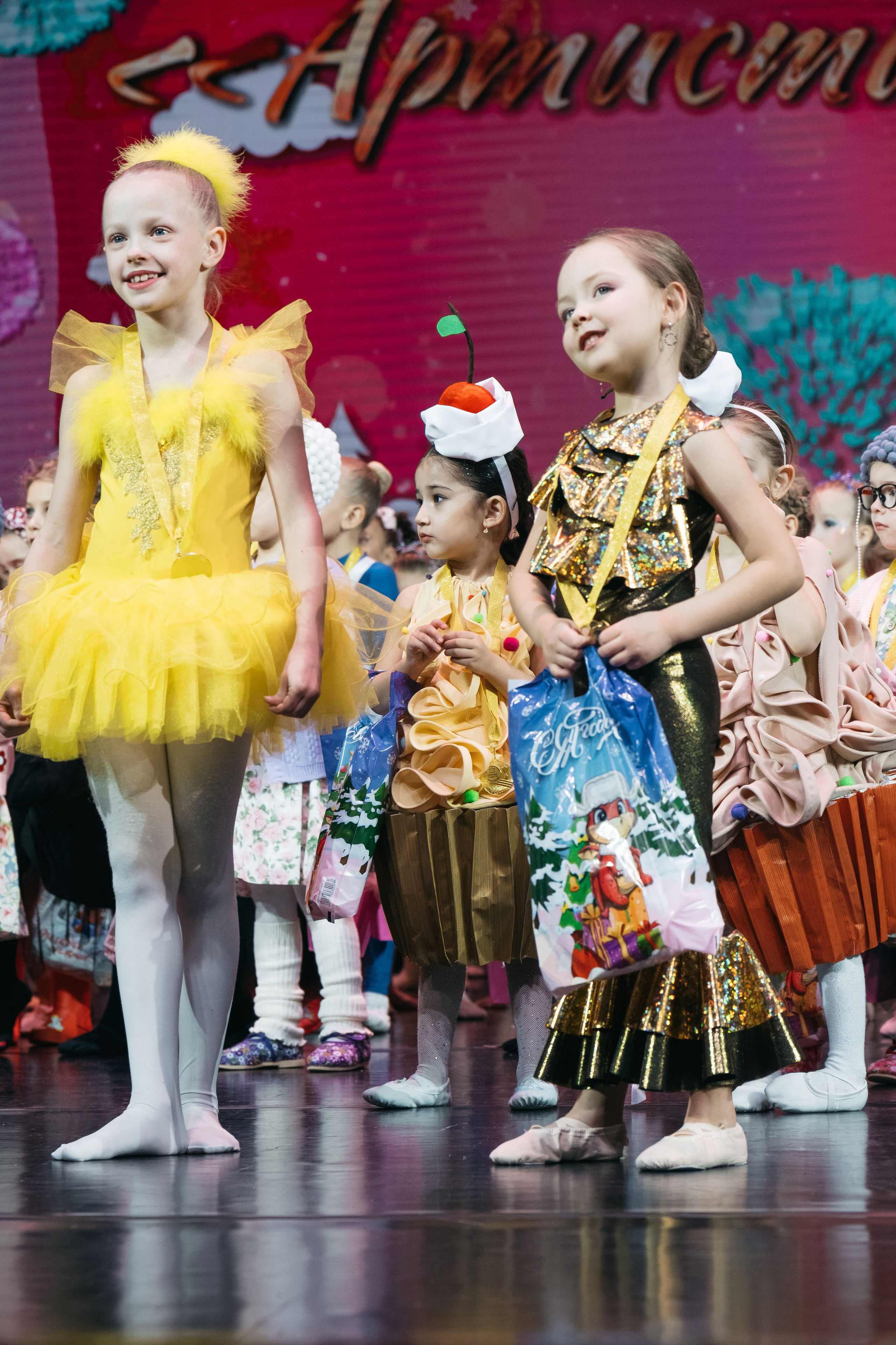 СурГУ 23.12.23. Репортажный и свадебный фотограф в Сургуте