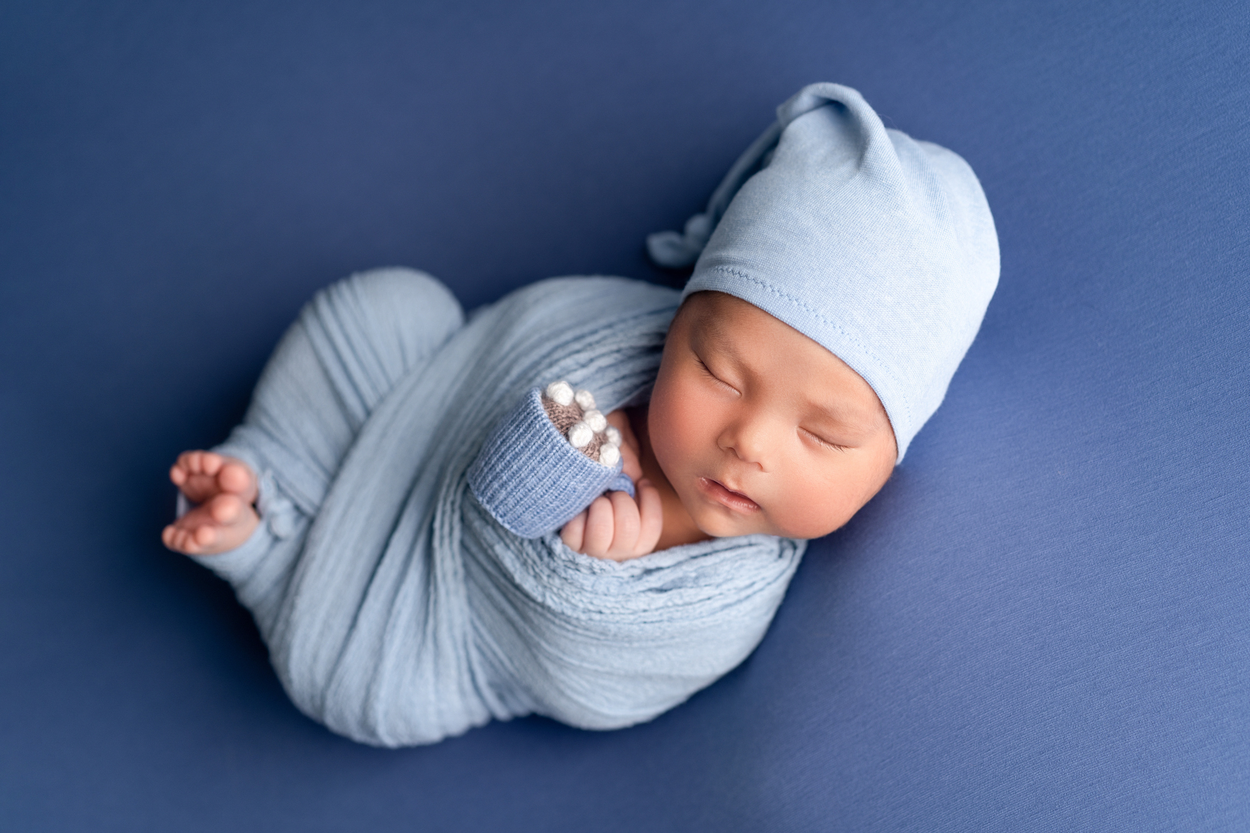 Арслан. Фотограф новорождённых малышей в Уфе