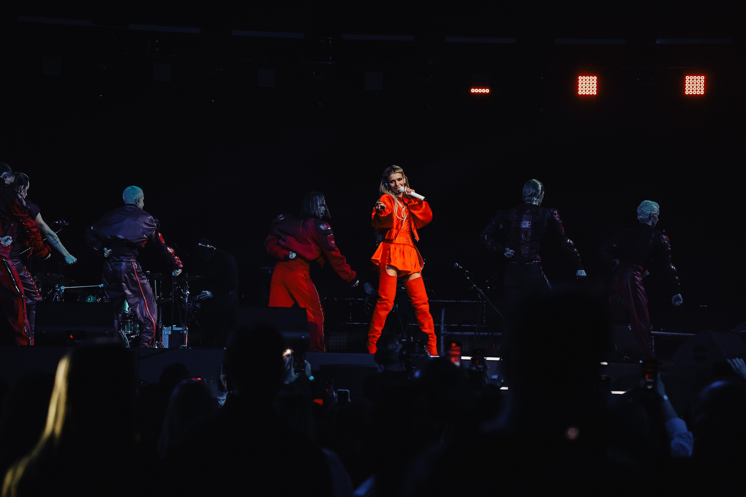 ПЕРВАЯ ЛЕДИ @LIVE ARENA