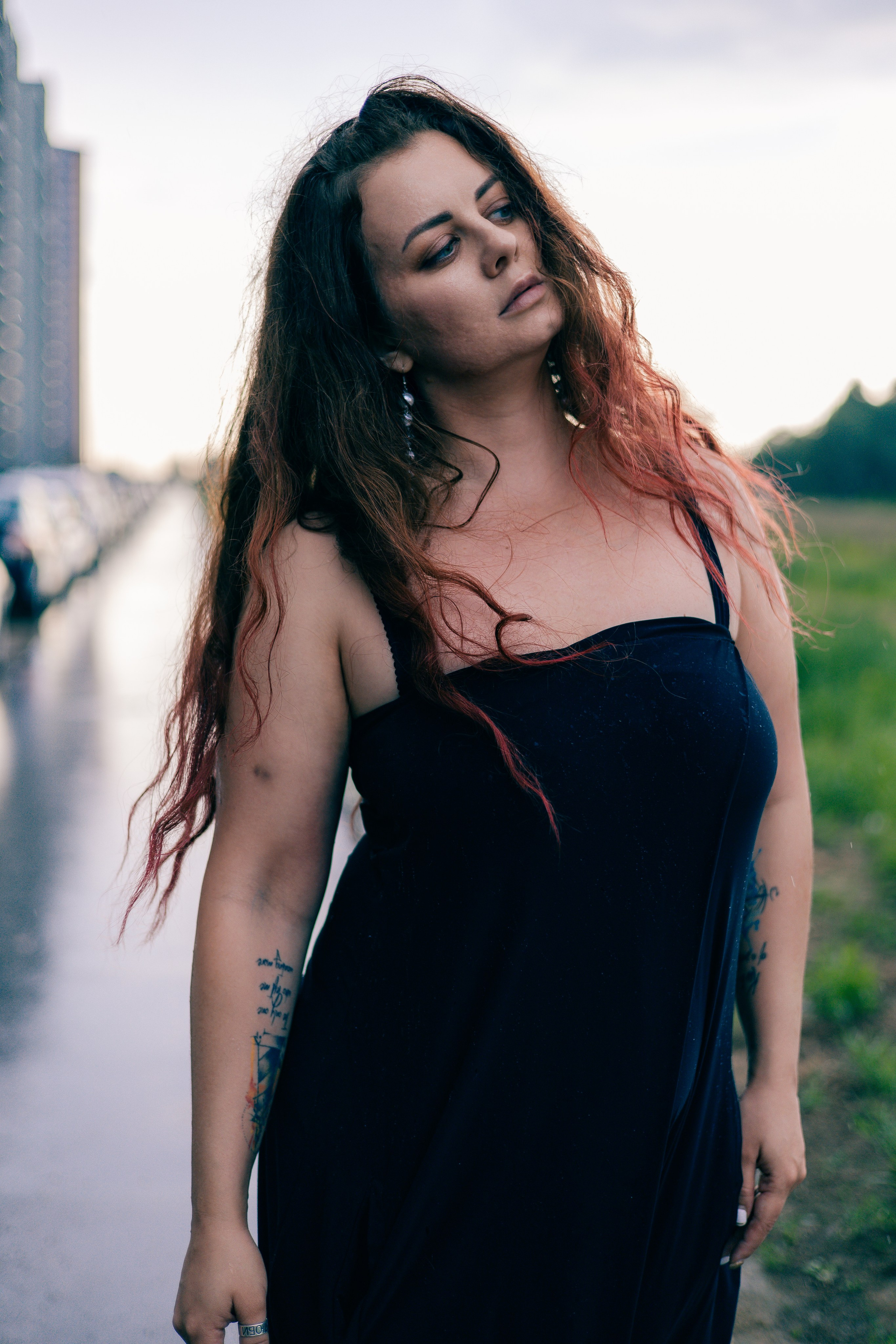 Аня в поле. Репортажный фотограф Алёна Кантемирова