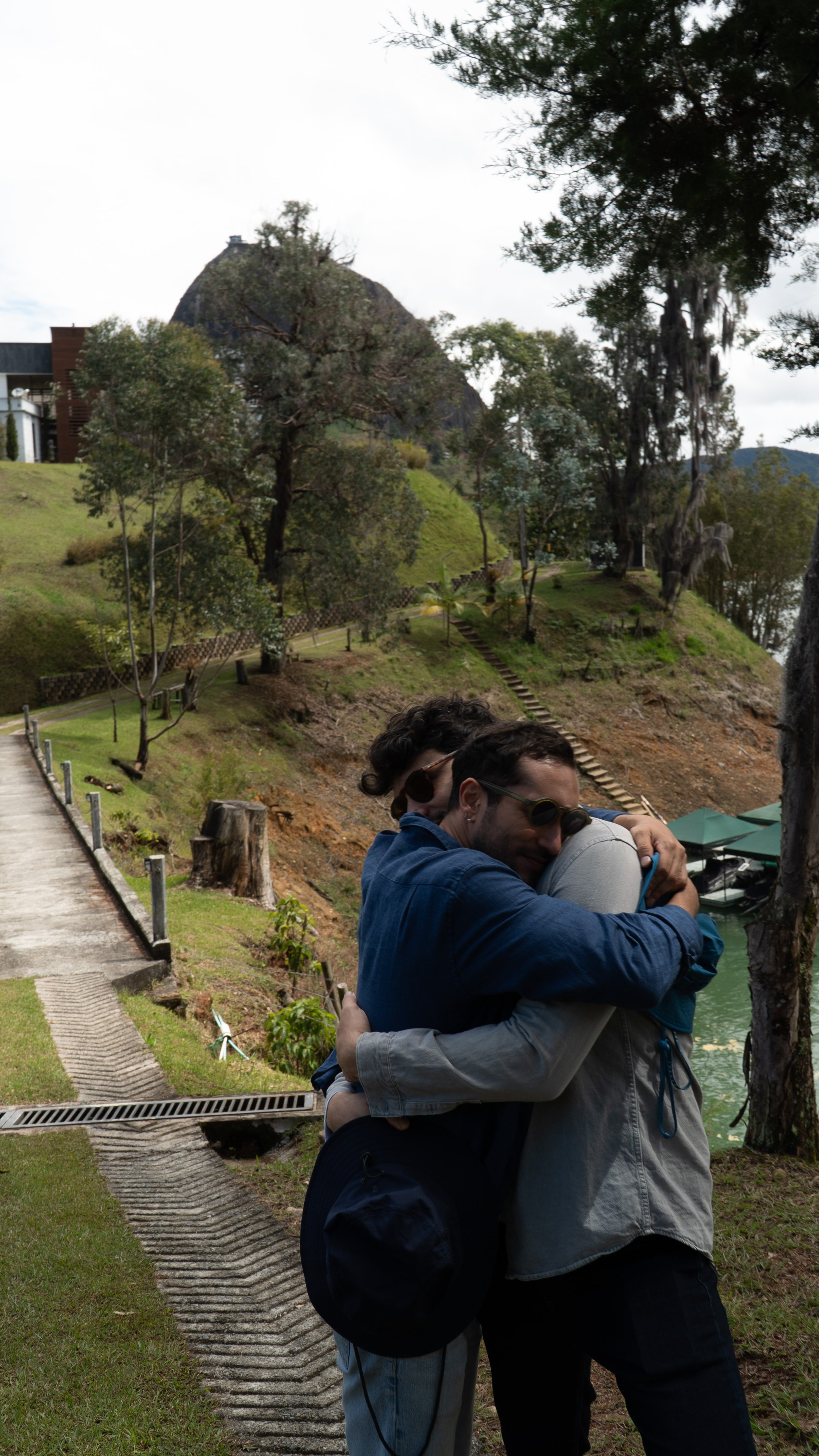 Guatape full. Wedding Photographer in Barcelona and Medellin