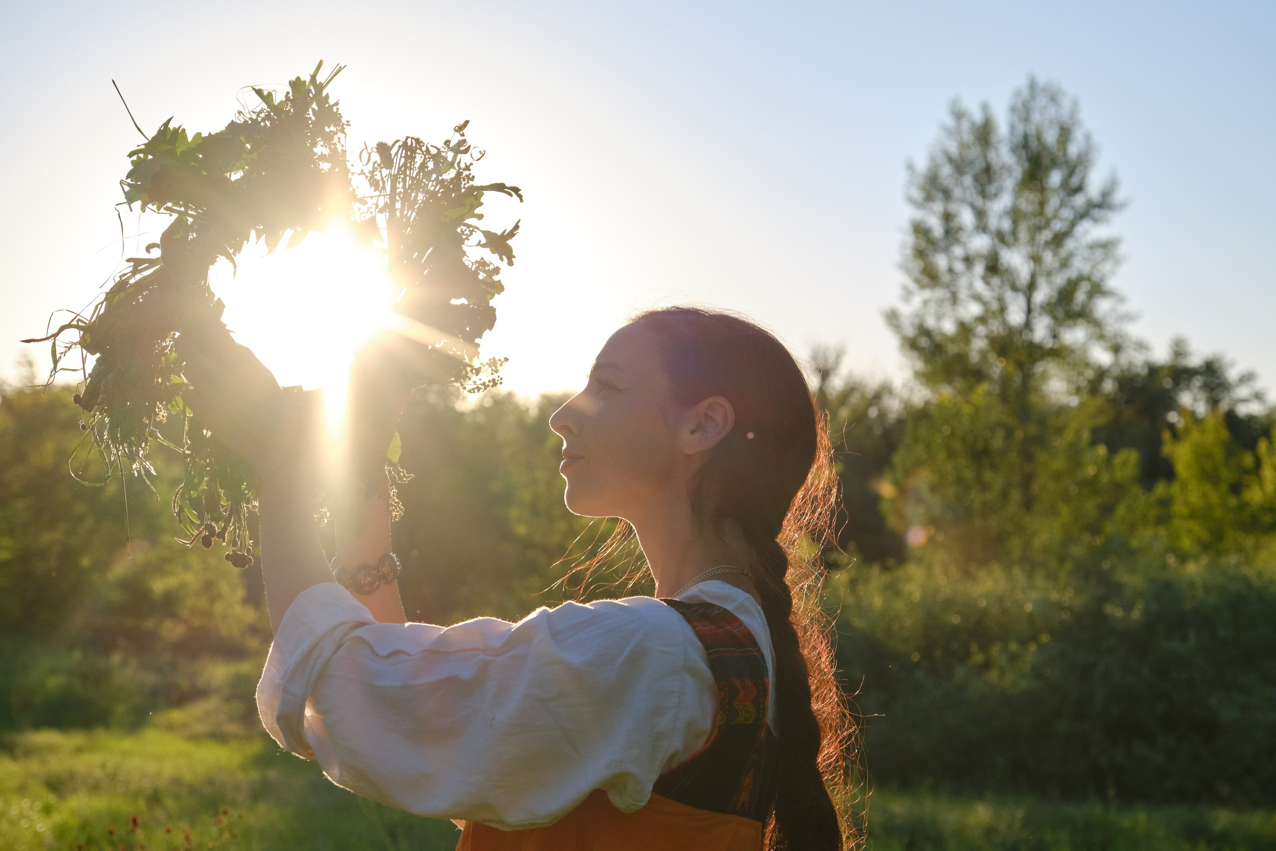 Летняя фотосессия на природе, в лесу, на улице. Семейная с детьми